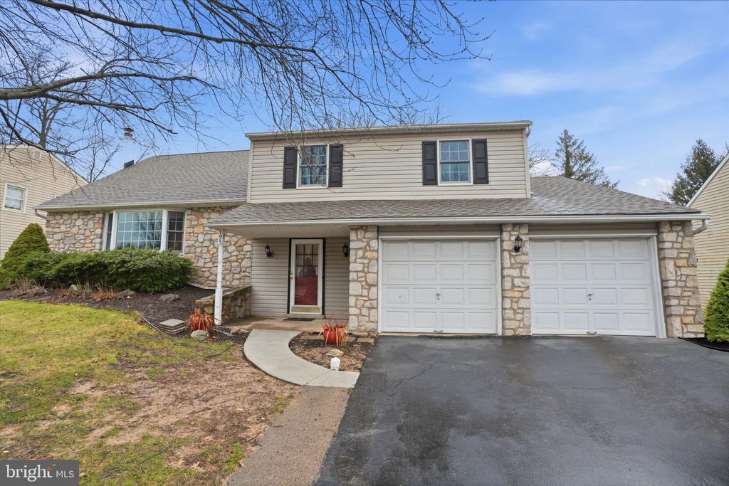Photo of 195 Gilbert Drive, MORRISVILLE, PA 19067 (MLS # PABU2115384)