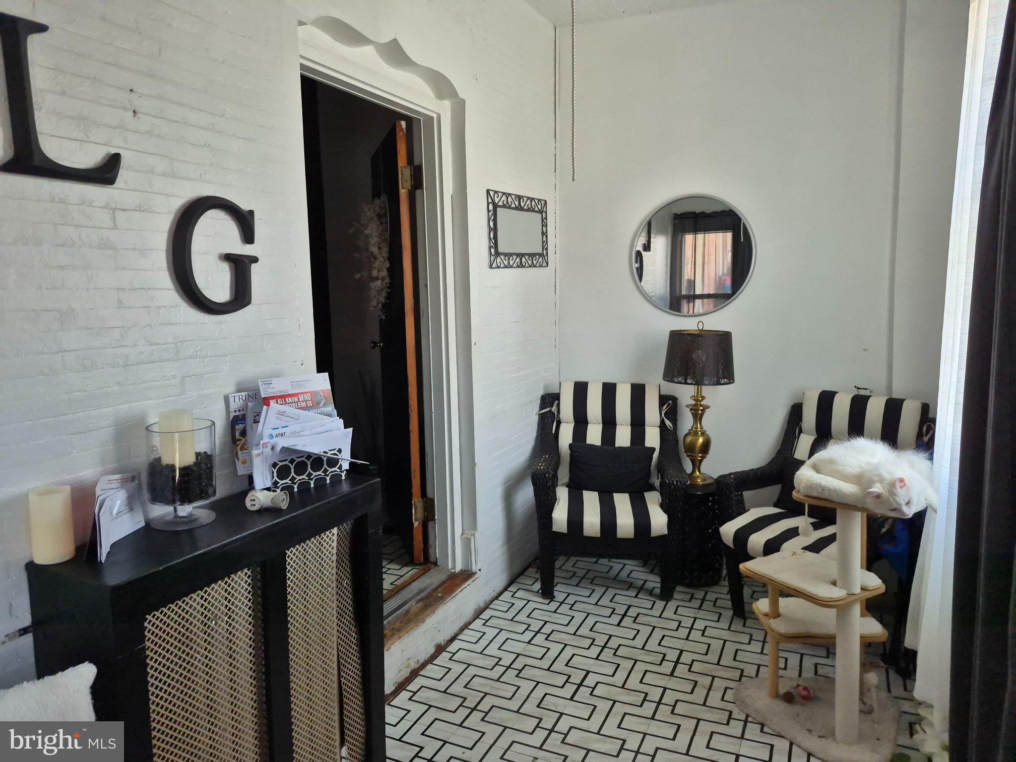 6016 W THOMPSON STREET