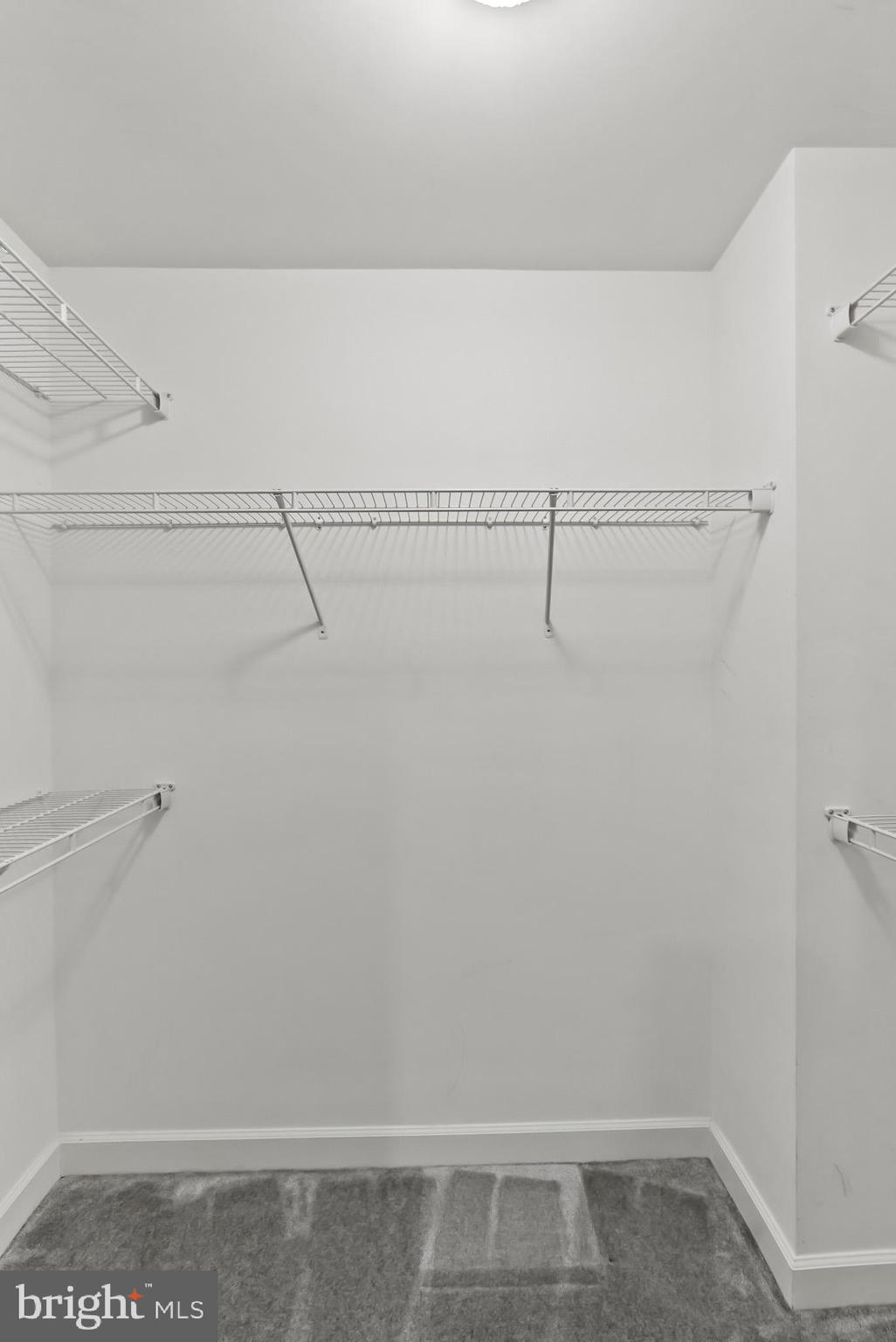 ELLSWORTH PLACE - Residential