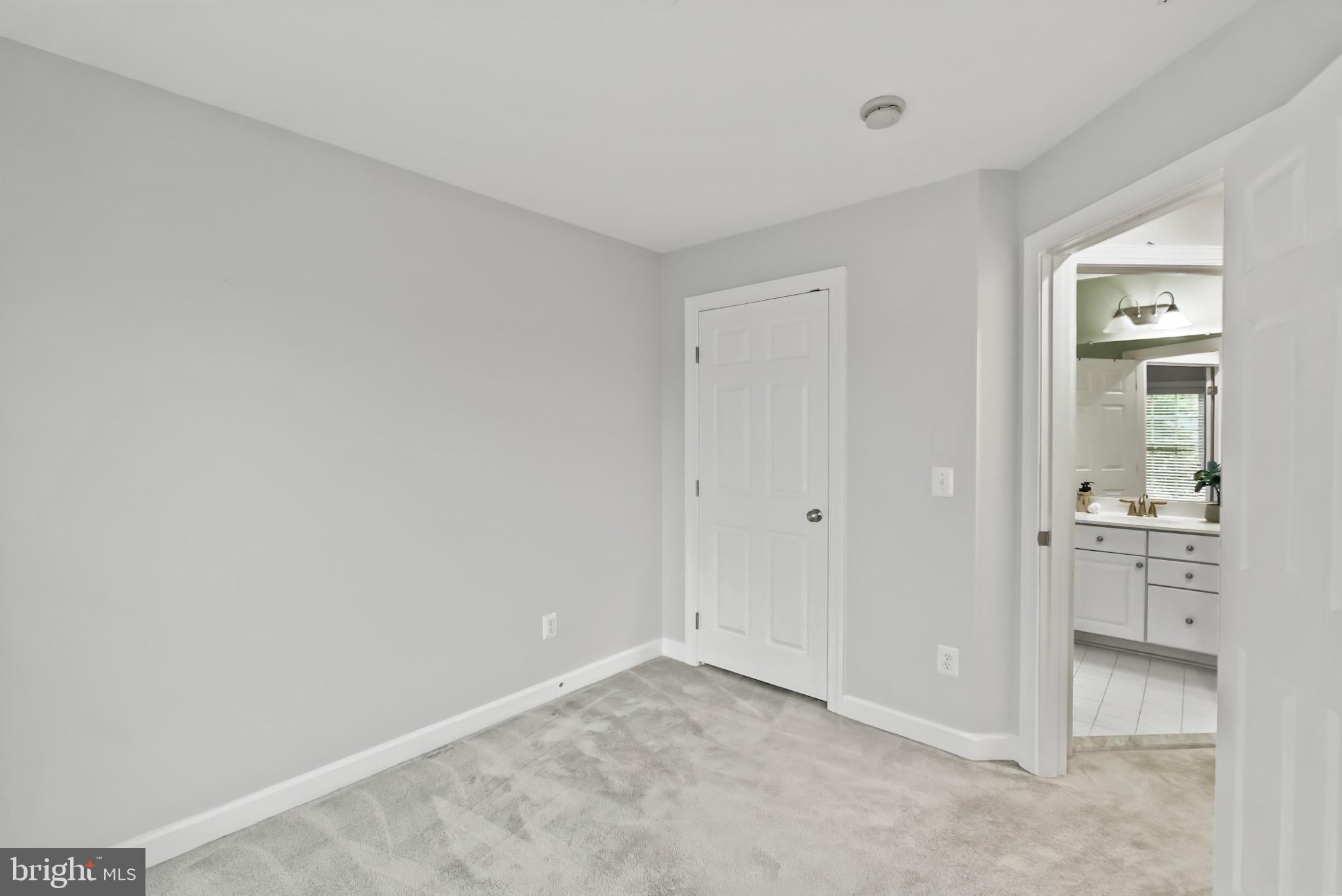 ELLSWORTH PLACE - Residential