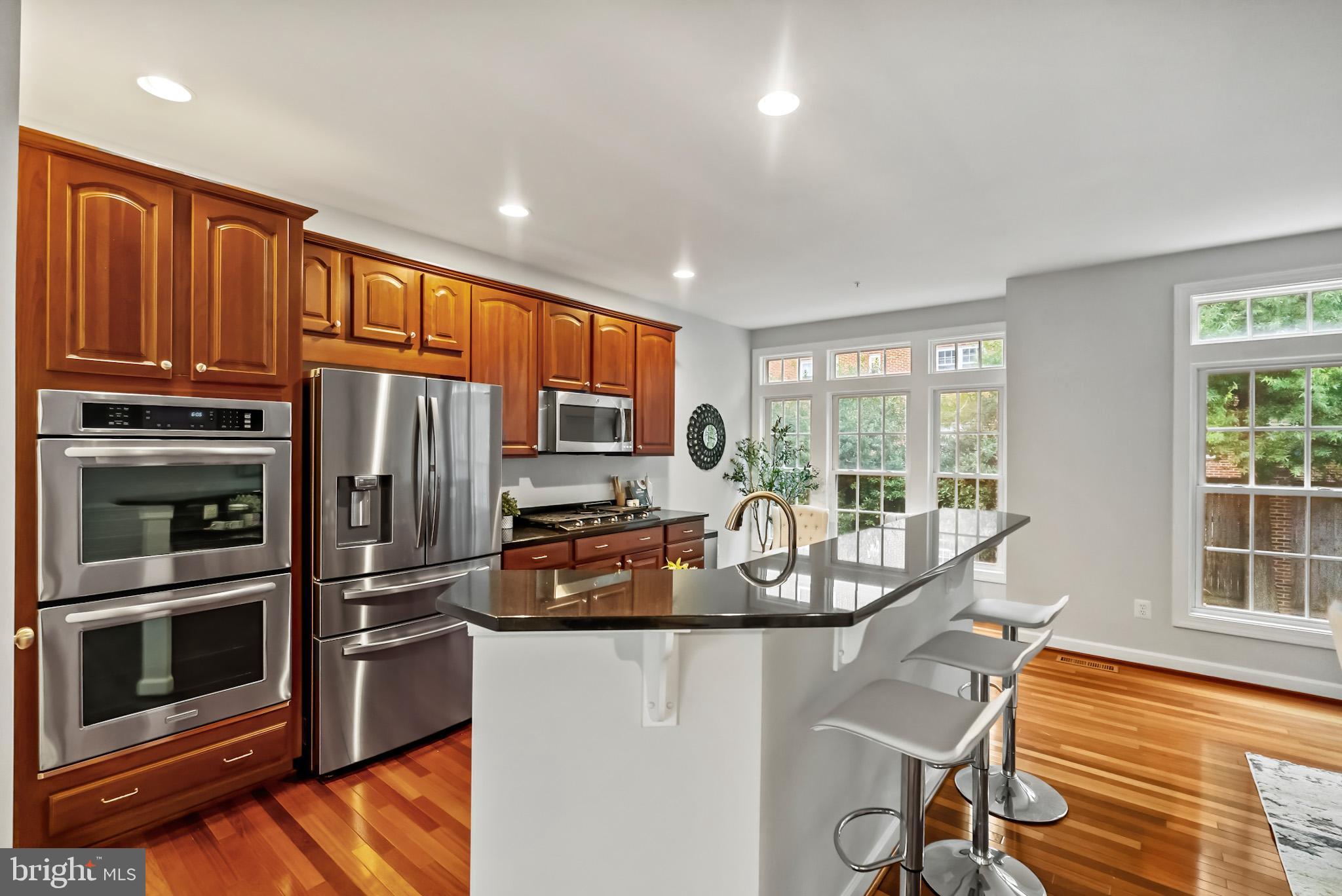 ELLSWORTH PLACE - Residential