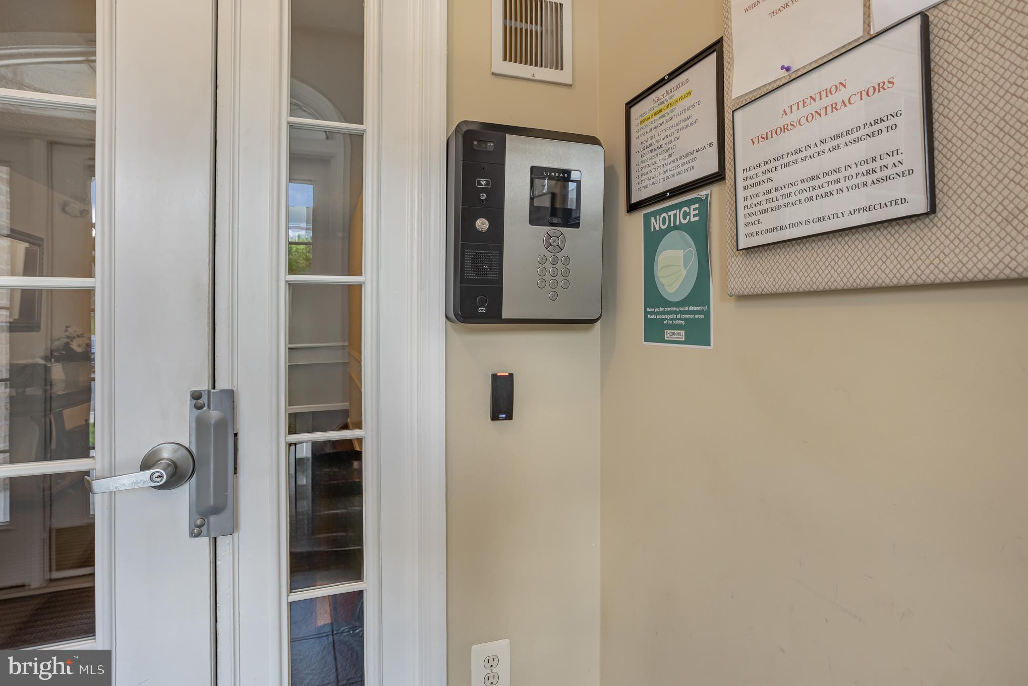 WINDSOR AT PERRY HALL FARMS - Residential