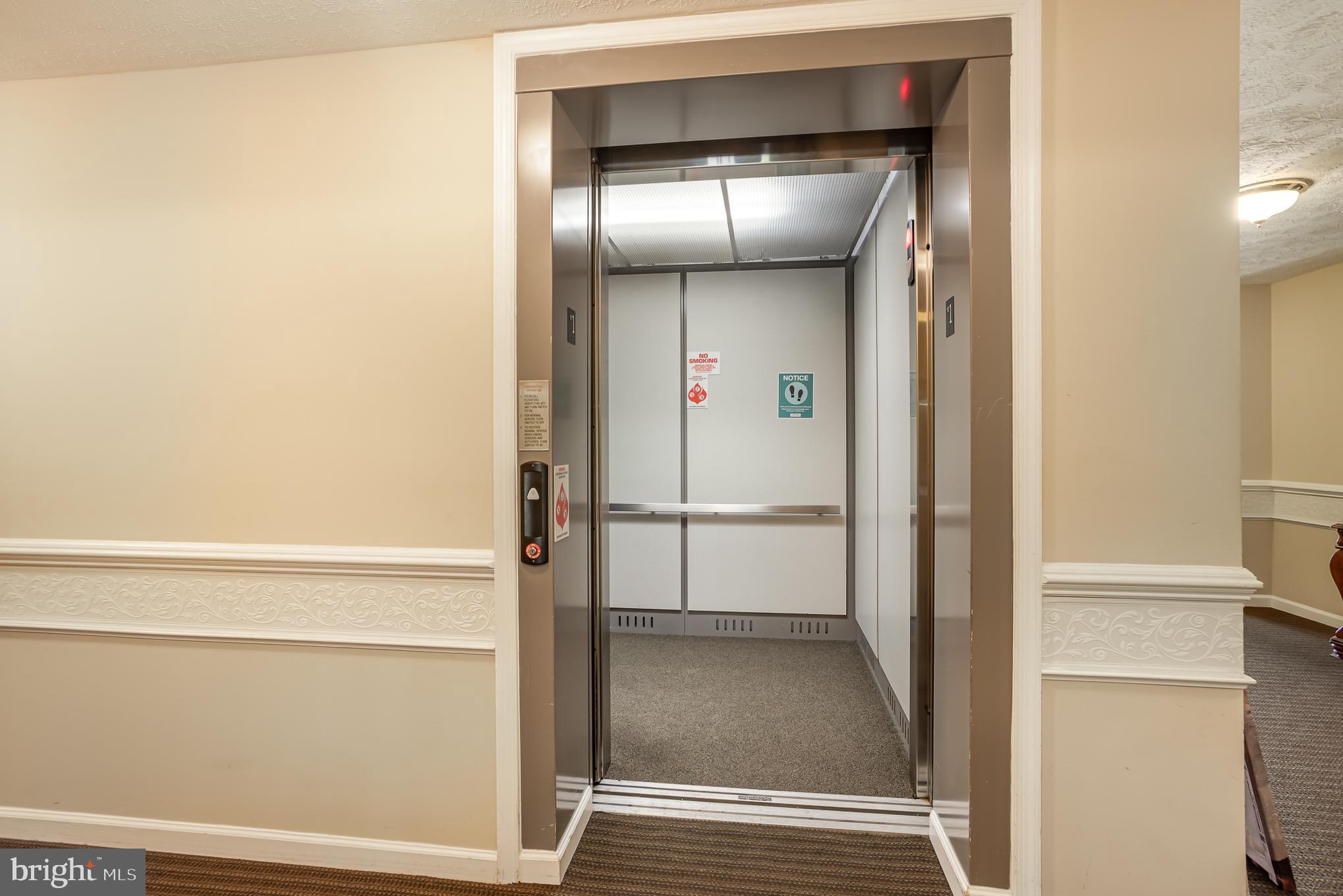 WINDSOR AT PERRY HALL FARMS - Residential