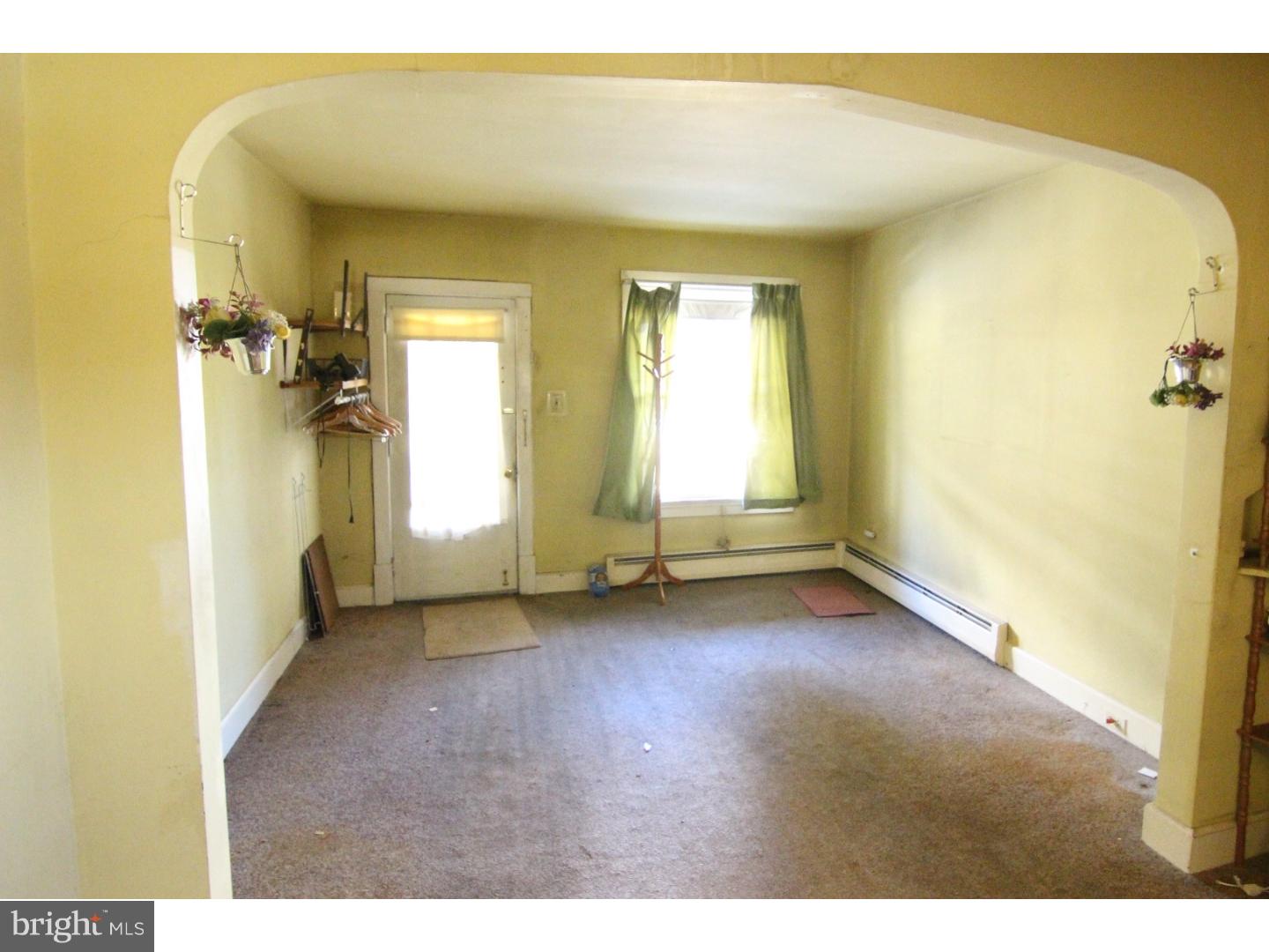 POTTSVILLE - Residential