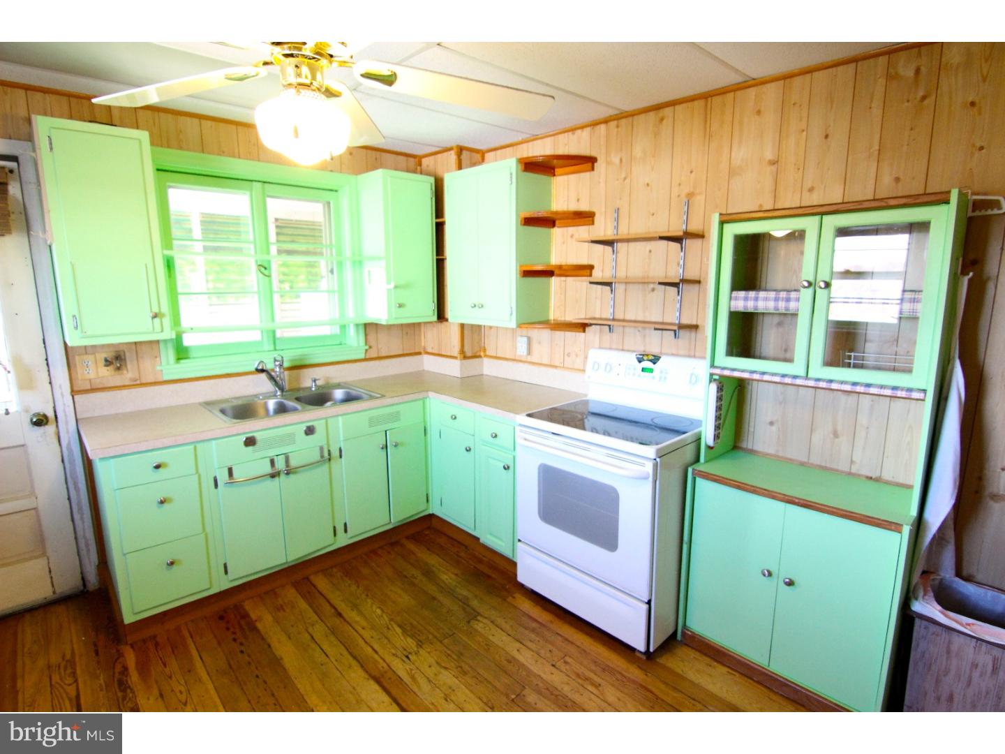 POTTSVILLE - Residential