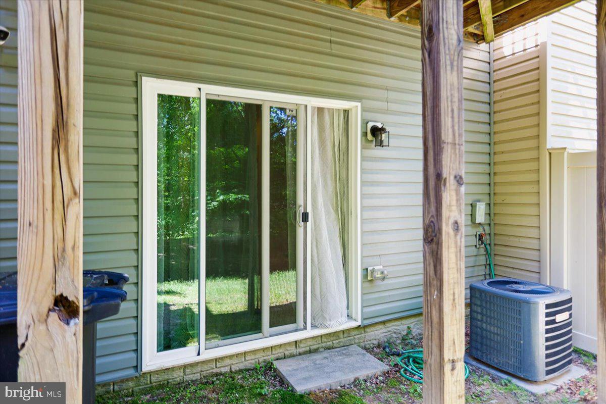 CREEKSIDE VILLAGE AT TANYARD SPRINGS - Residential