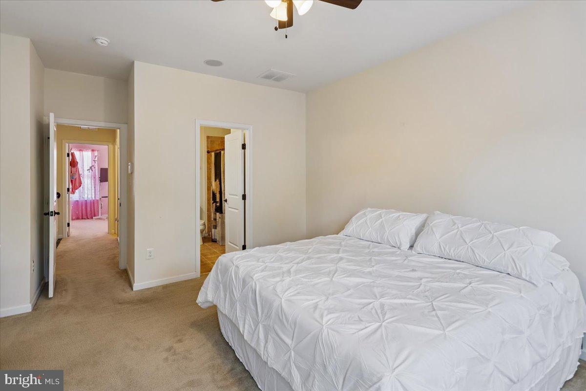 CREEKSIDE VILLAGE AT TANYARD SPRINGS - Residential