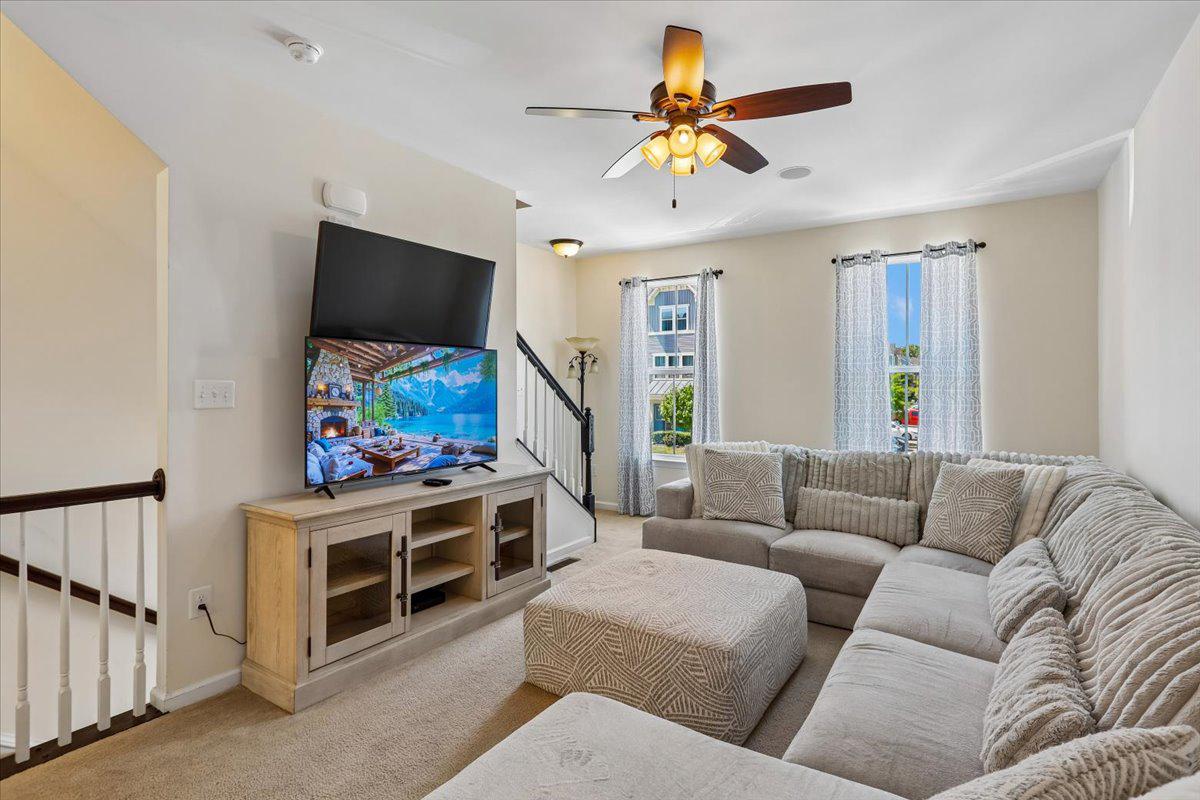 CREEKSIDE VILLAGE AT TANYARD SPRINGS - Residential