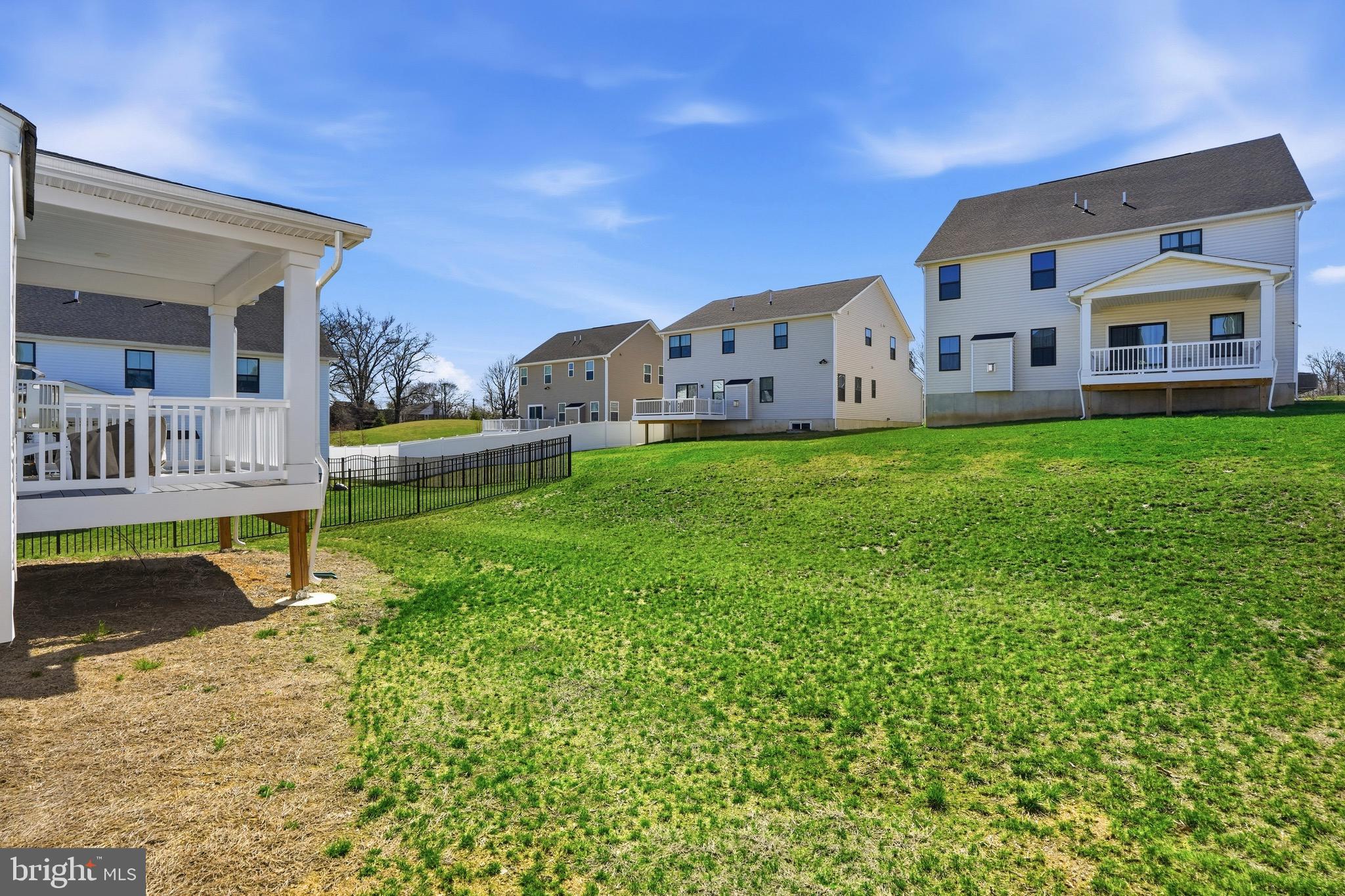 ASHBOURNE MEADOWS - Residential