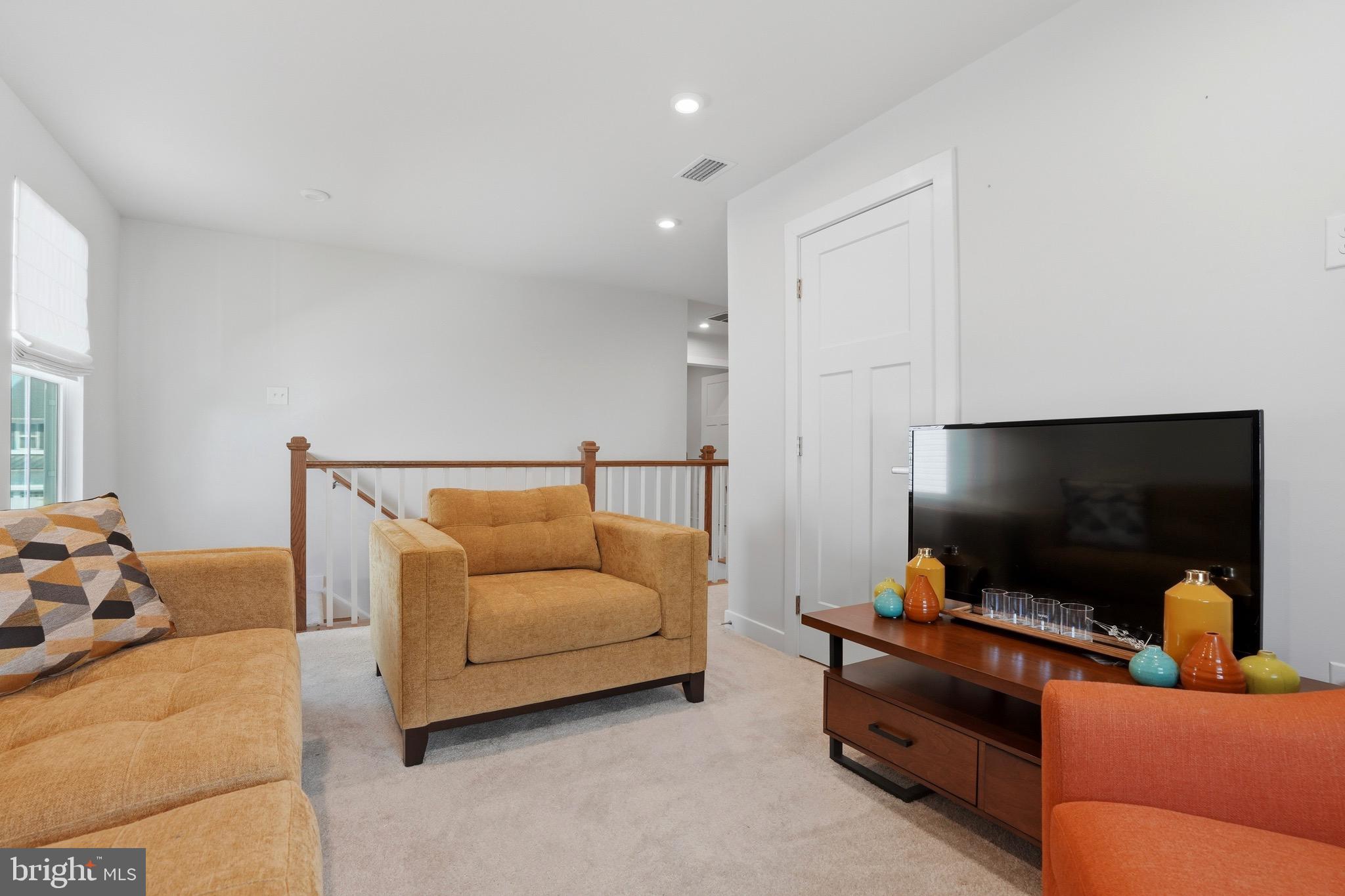 ASHBOURNE MEADOWS - Residential