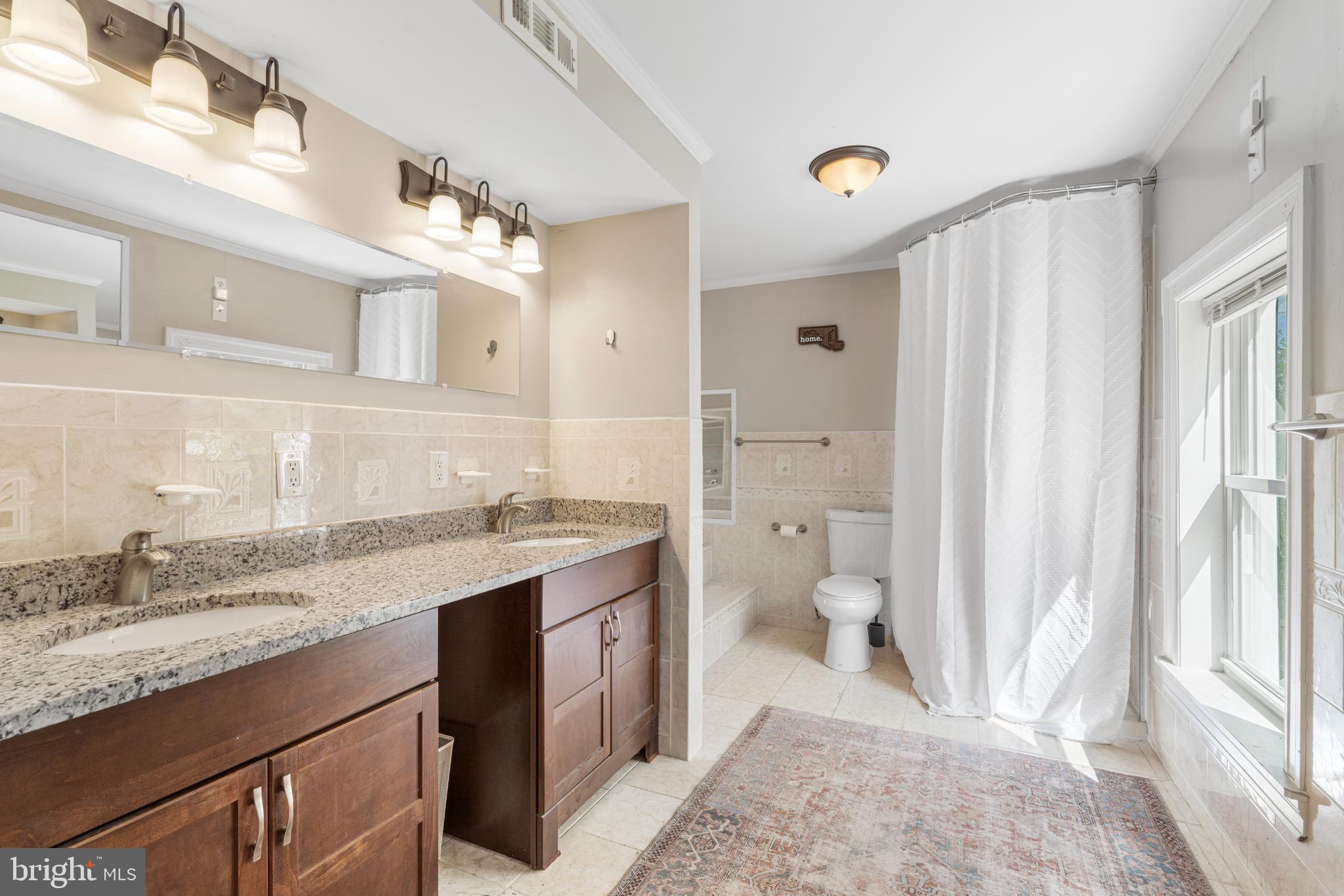 RADNOR WINSTON - Residential