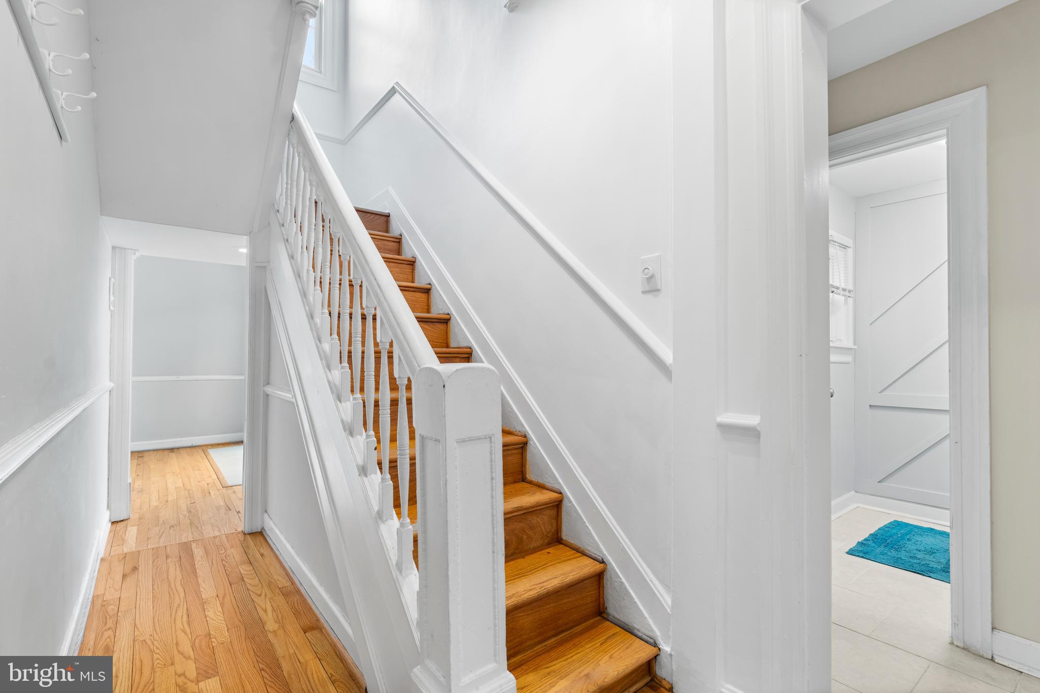 RADNOR WINSTON - Residential