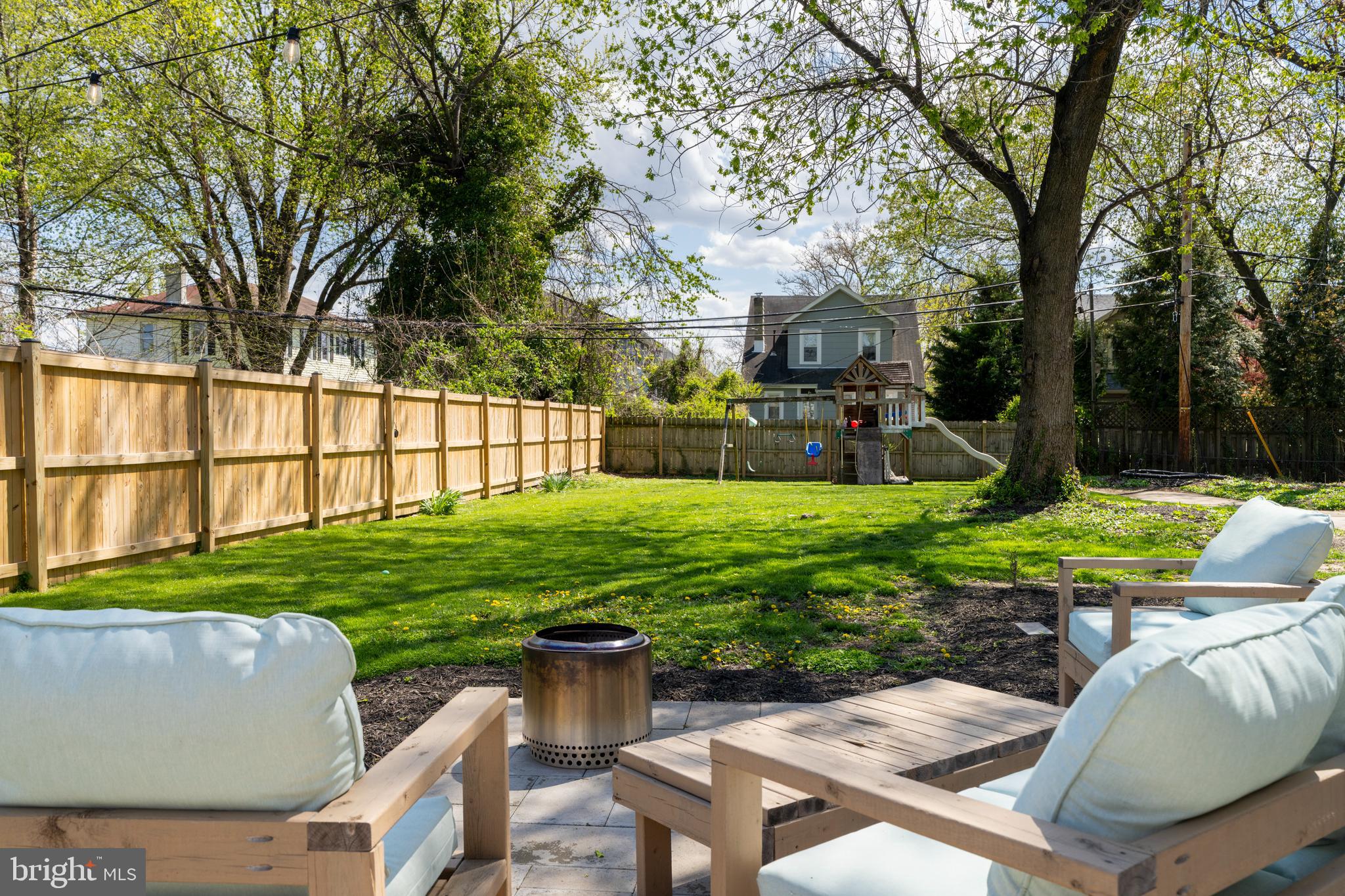 RADNOR WINSTON - Residential