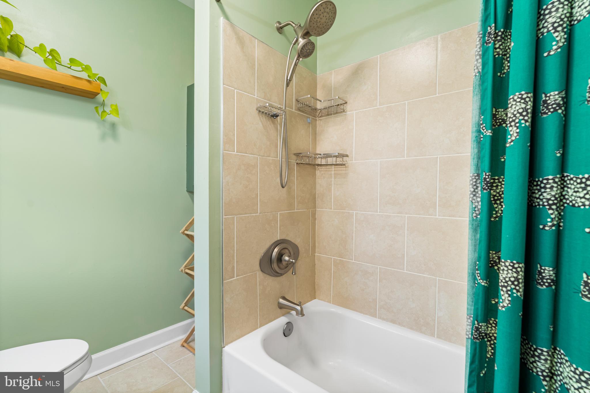 RADNOR WINSTON - Residential