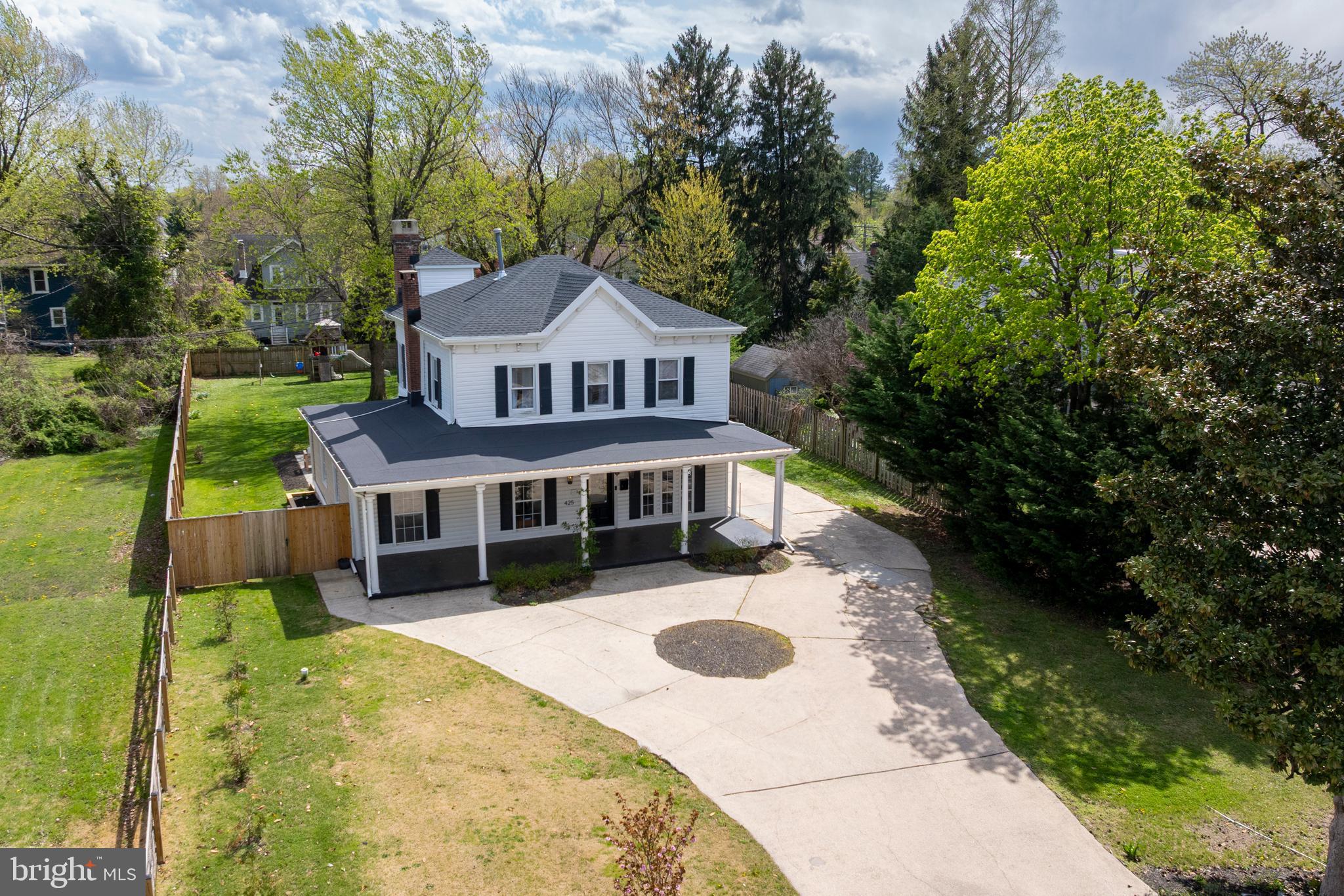 RADNOR WINSTON - Residential