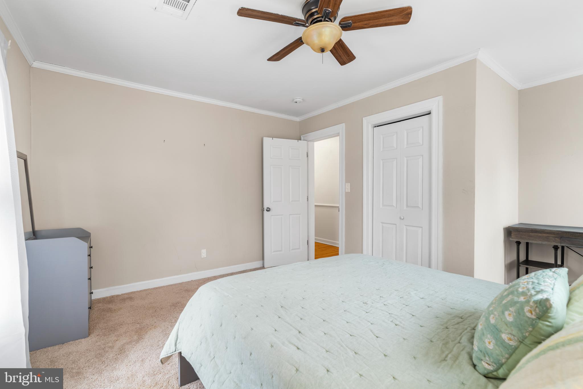 RADNOR WINSTON - Residential