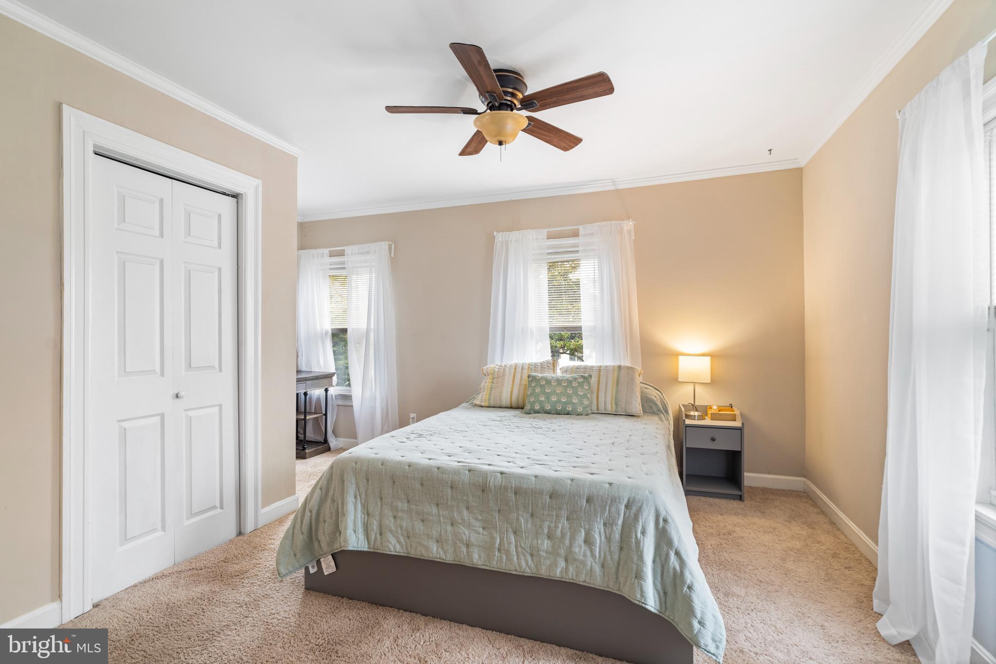 RADNOR WINSTON - Residential