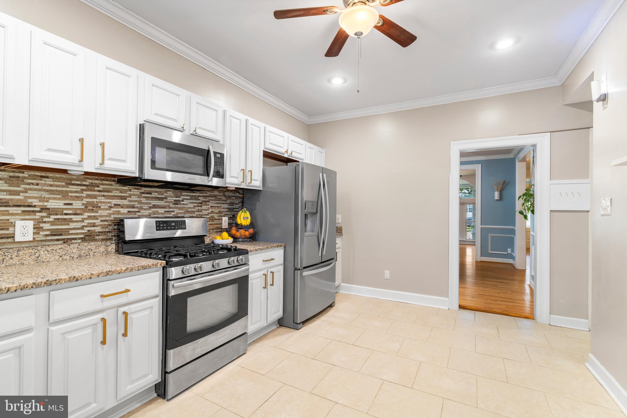 RADNOR WINSTON - Residential