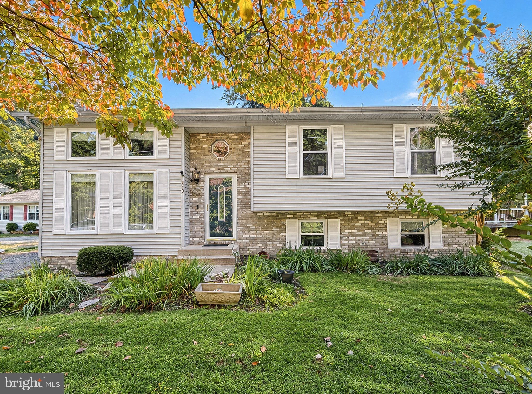 350 Longhorn Circle