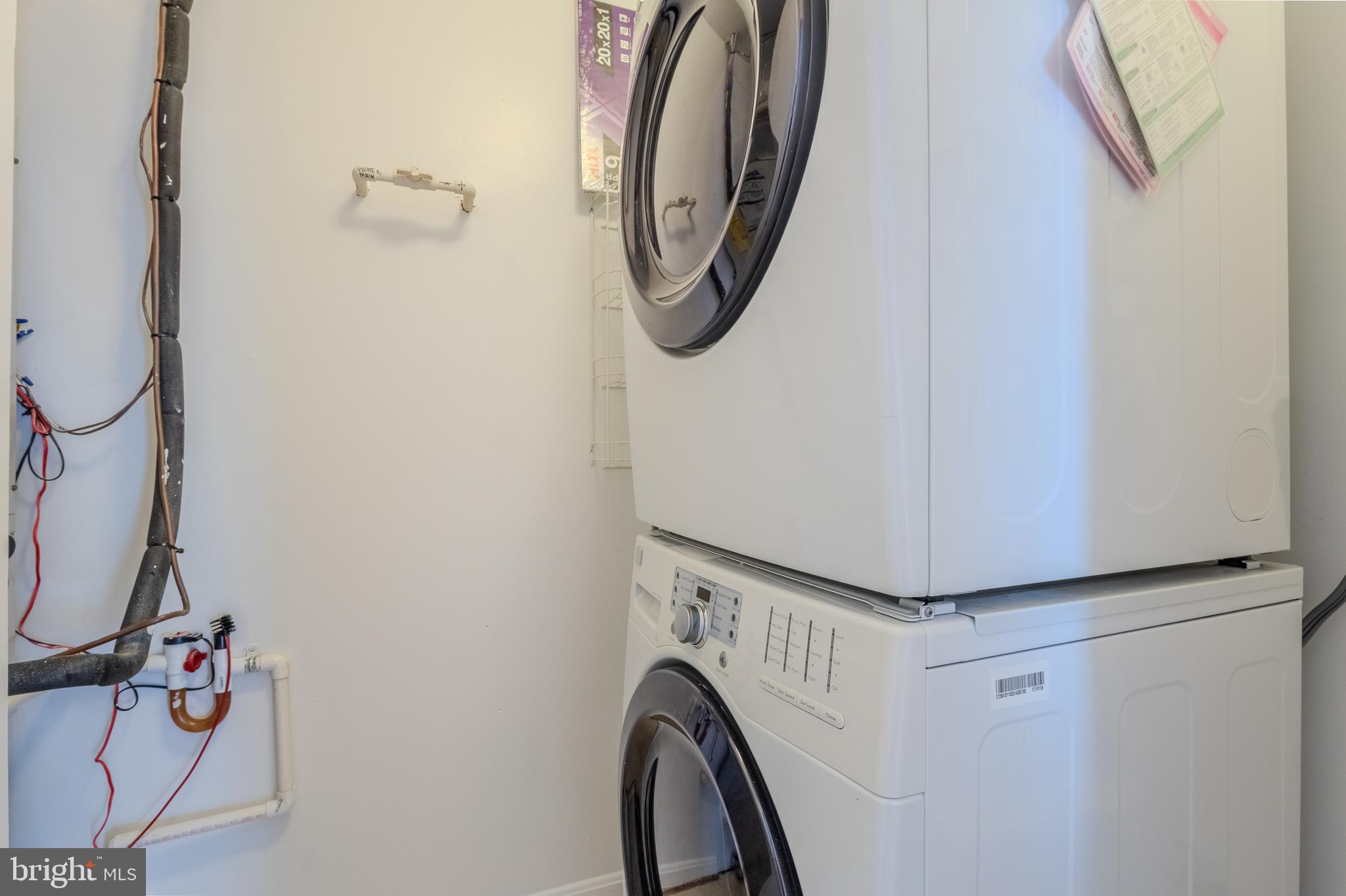 TIDEWATER COLONY - Residential Lease