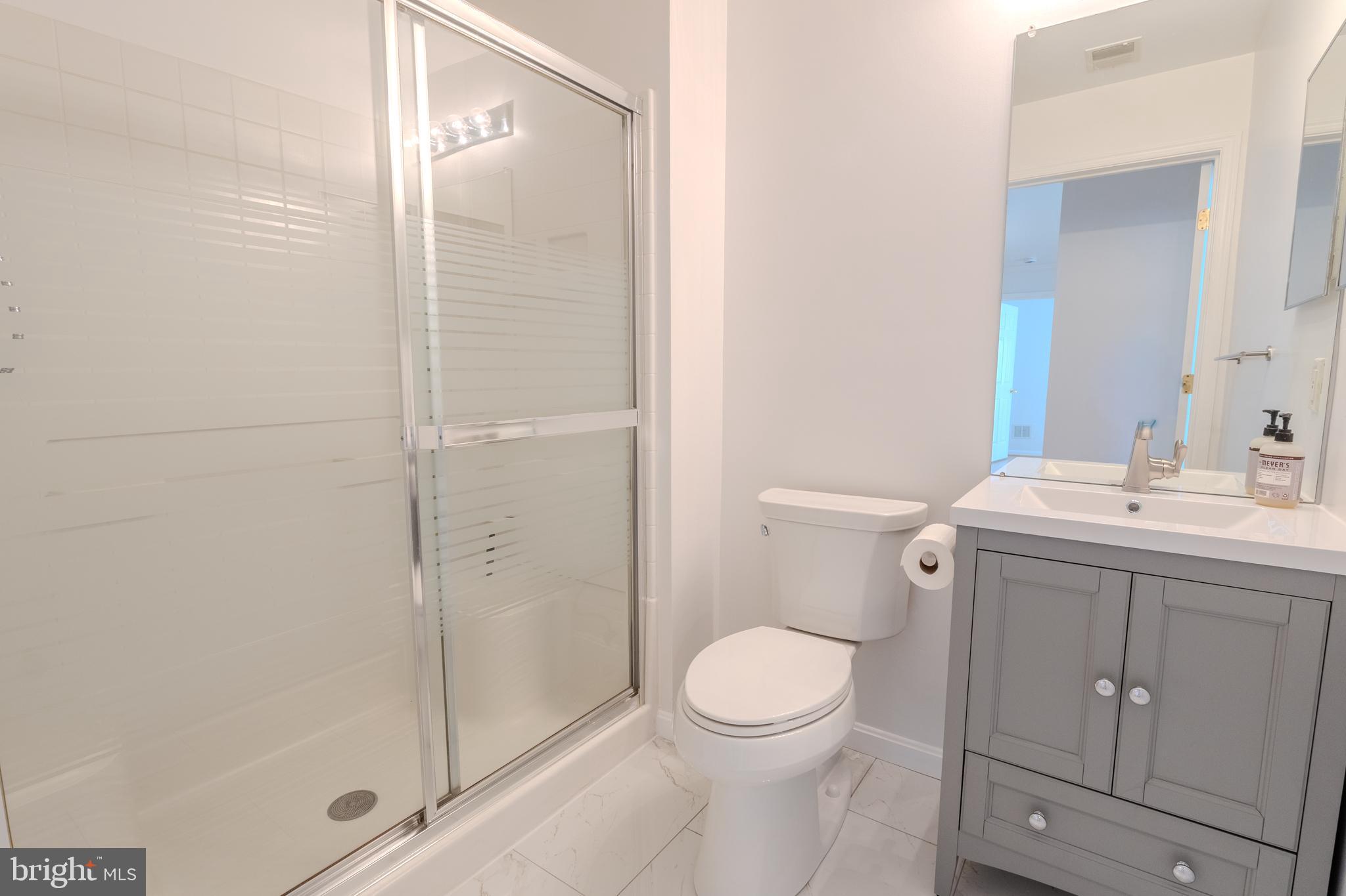 TIDEWATER COLONY - Residential Lease