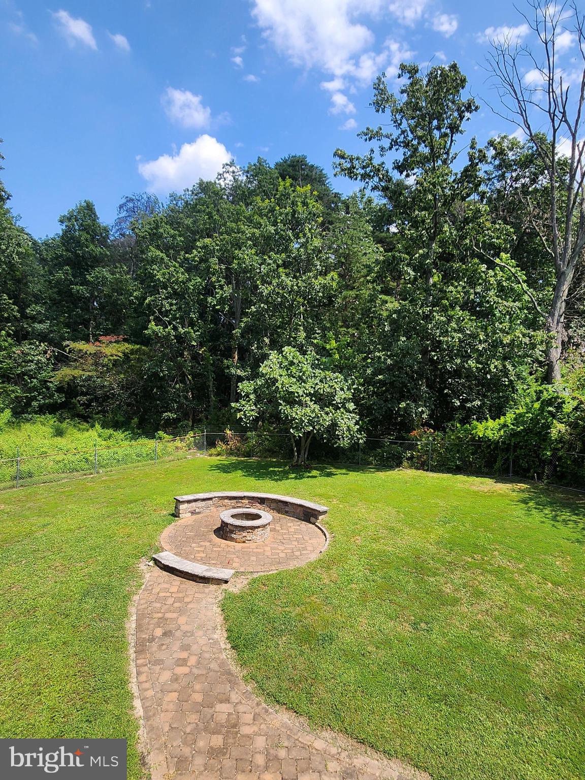 7812 WEROWANCE COURT