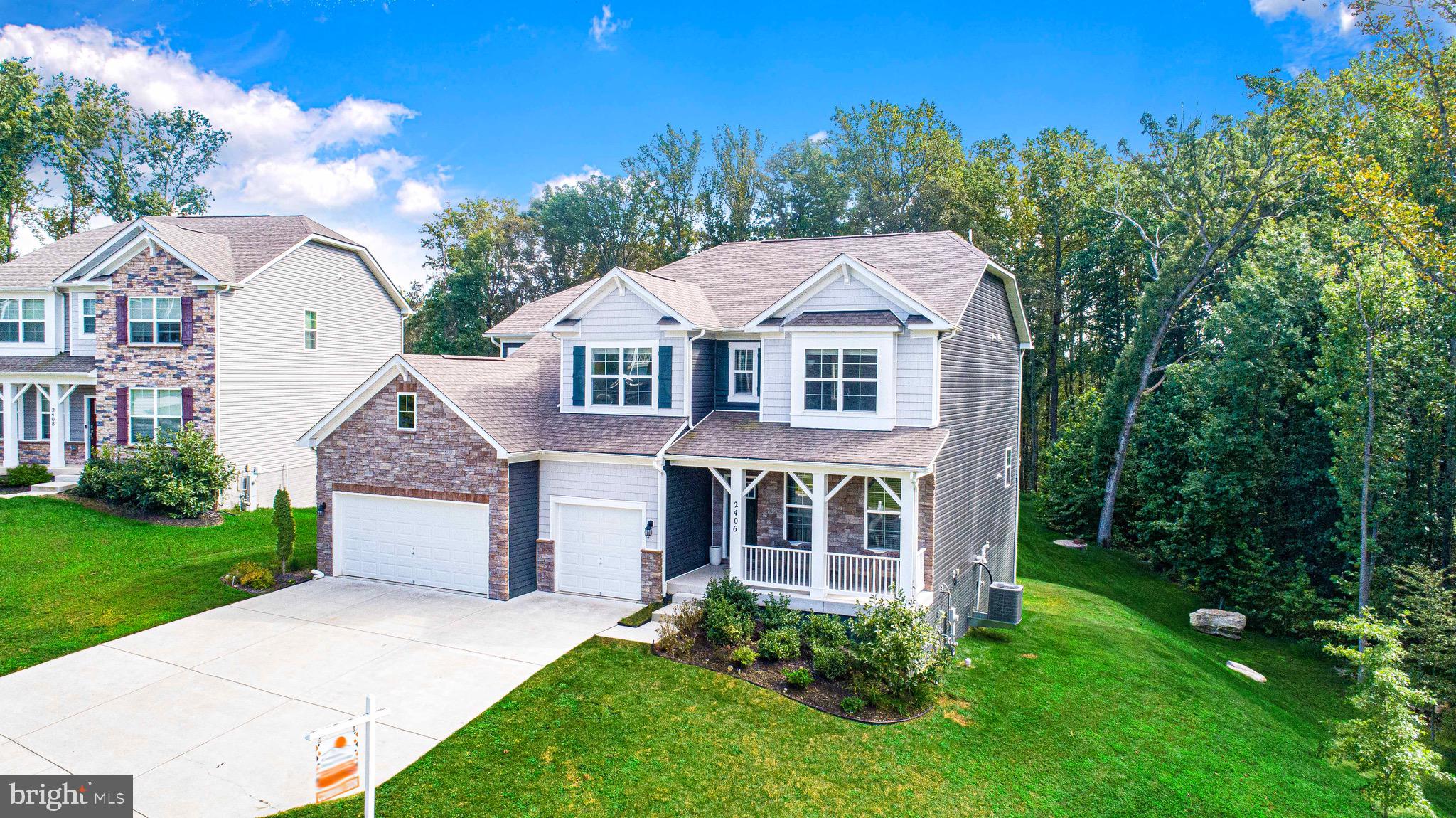 2406 MONARCH WAY