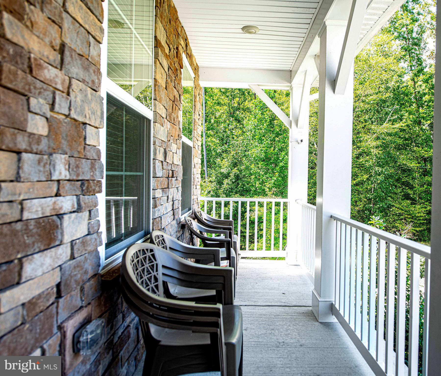 MONARCH GLEN - Residential