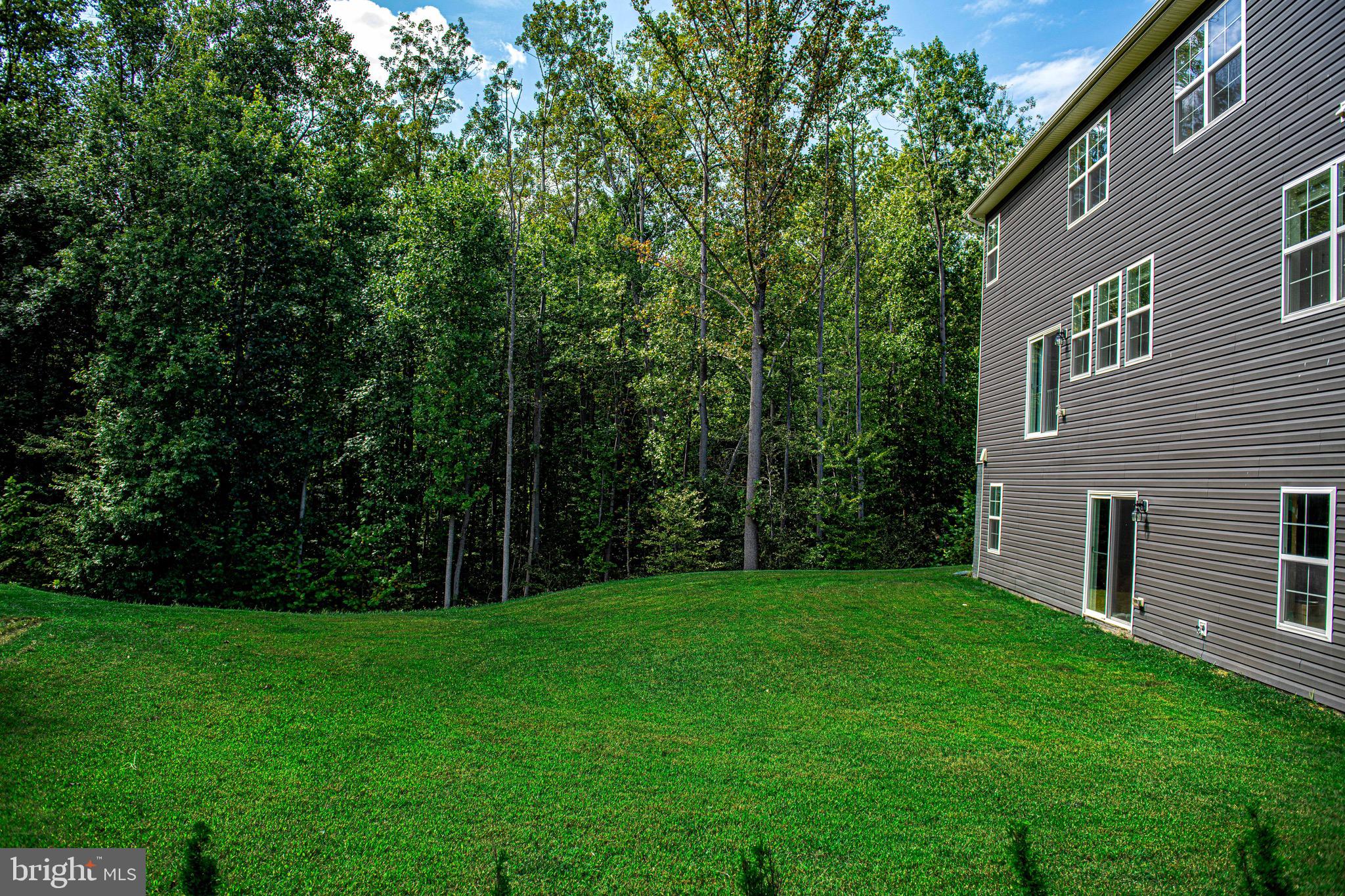 MONARCH GLEN - Residential