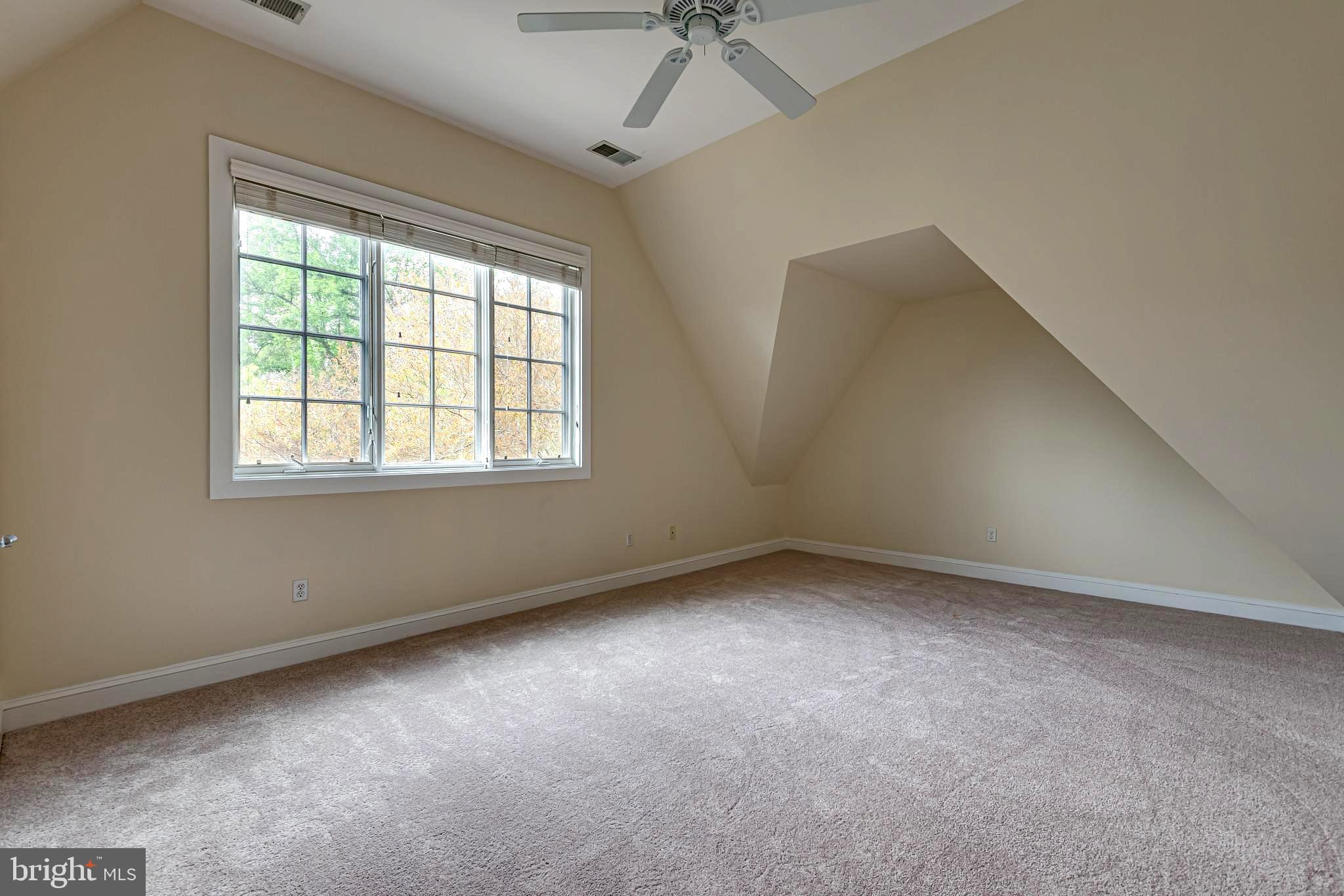 BEECHWOOD ON THE BURLEY - Residential