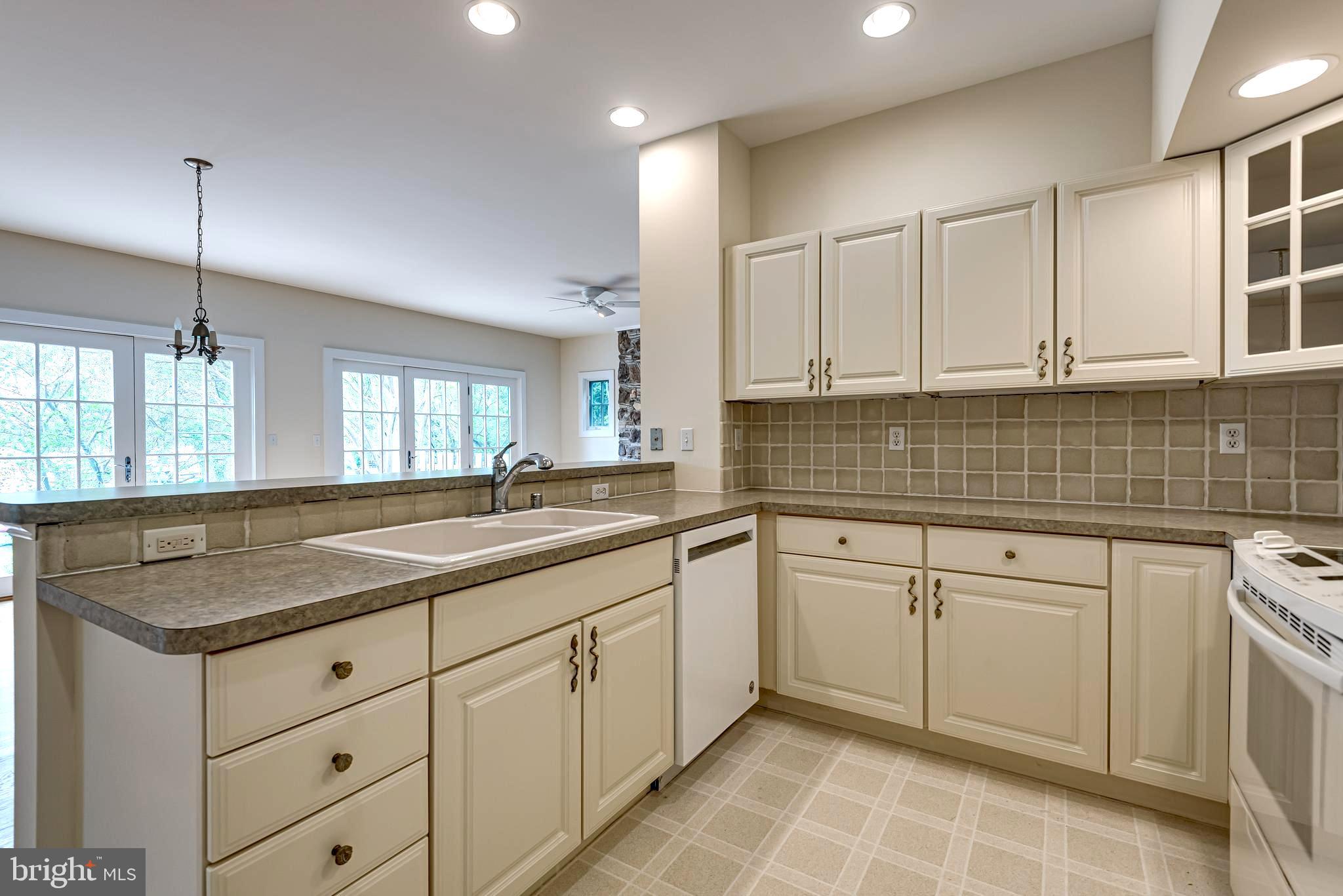 BEECHWOOD ON THE BURLEY - Residential