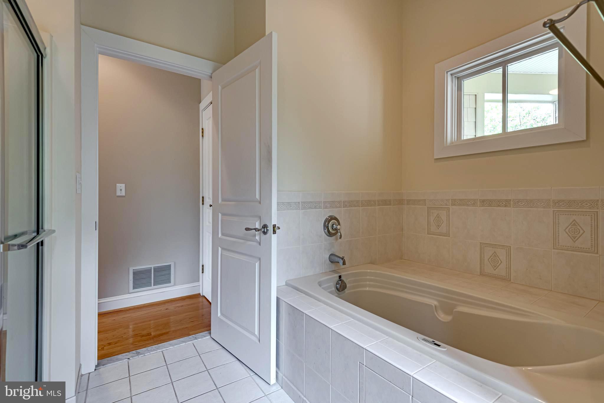 BEECHWOOD ON THE BURLEY - Residential