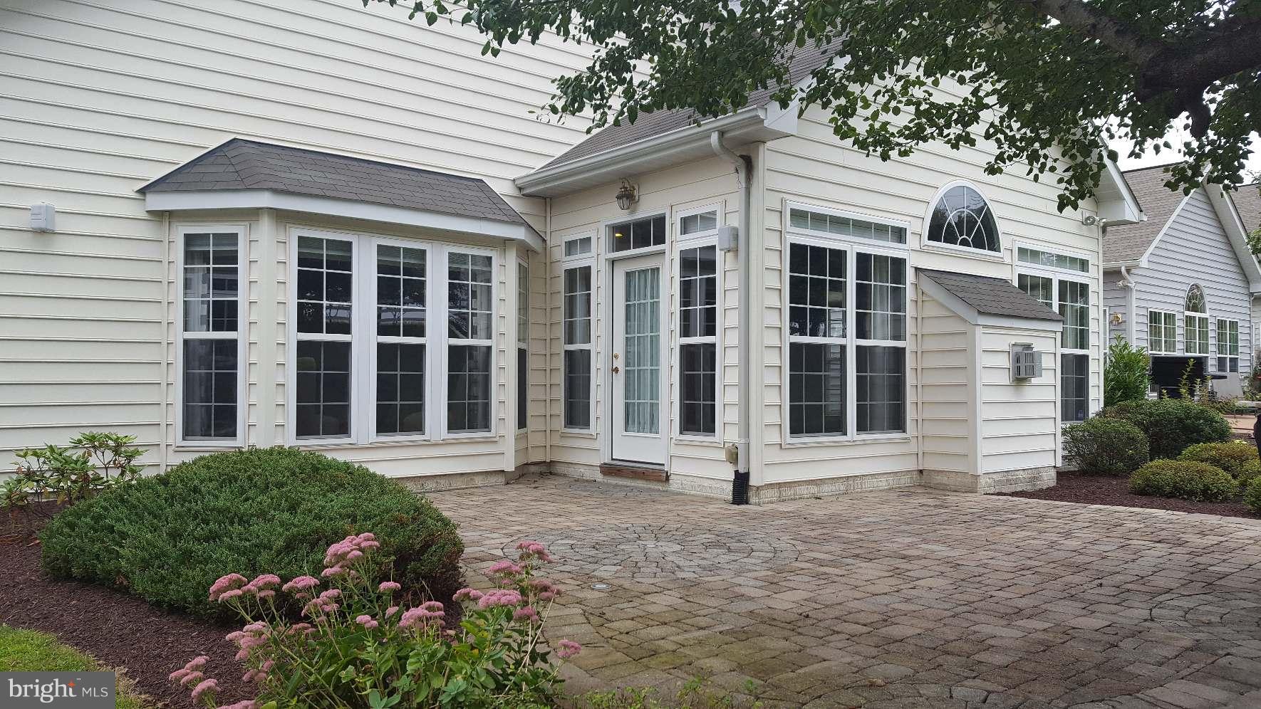 SYMPHONY VILLAGE AT CENTREVILLE - Residential