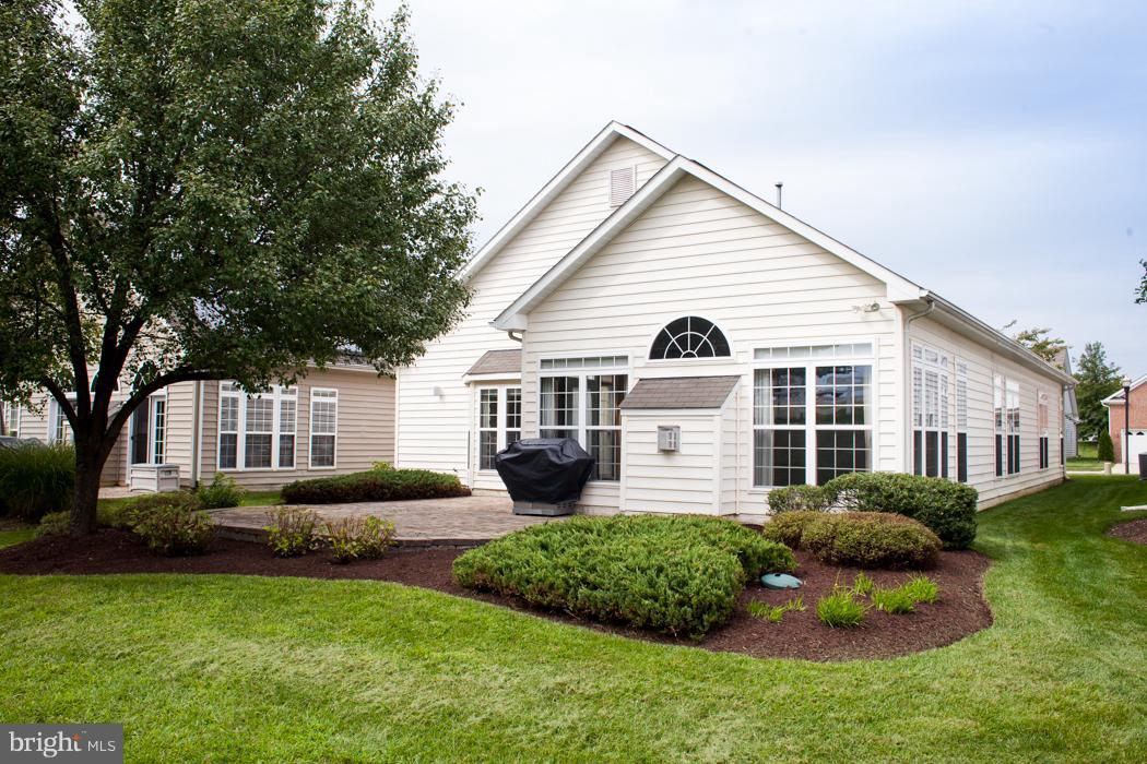 SYMPHONY VILLAGE AT CENTREVILLE - Residential