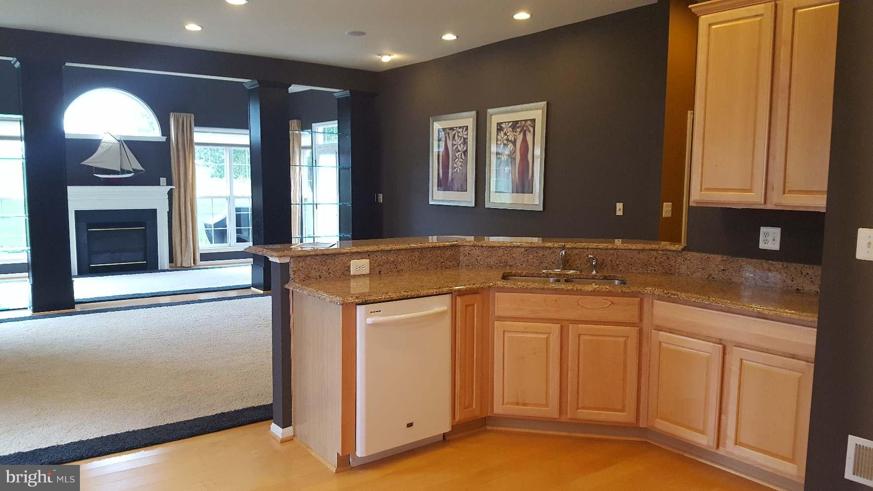 SYMPHONY VILLAGE AT CENTREVILLE - Residential