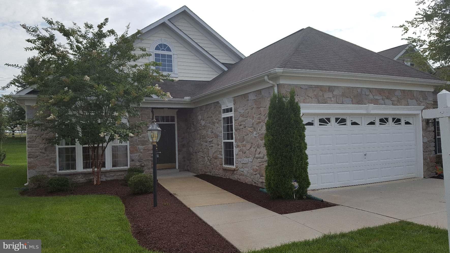 SYMPHONY VILLAGE AT CENTREVILLE - Residential