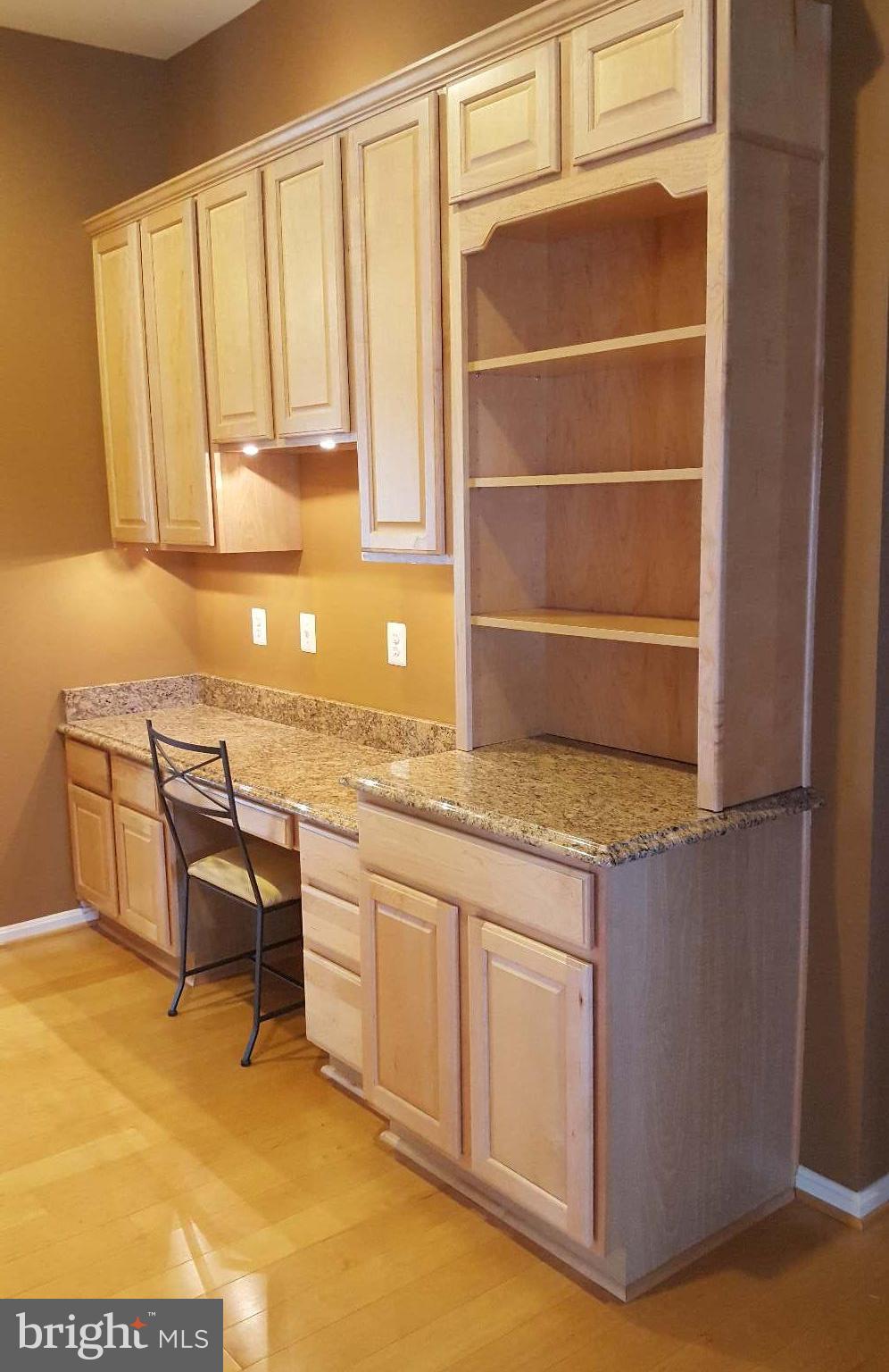 SYMPHONY VILLAGE AT CENTREVILLE - Residential