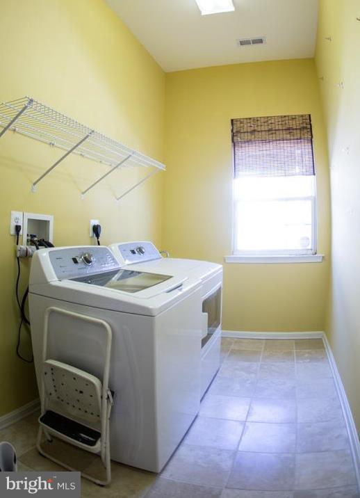 SYMPHONY VILLAGE AT CENTREVILLE - Residential