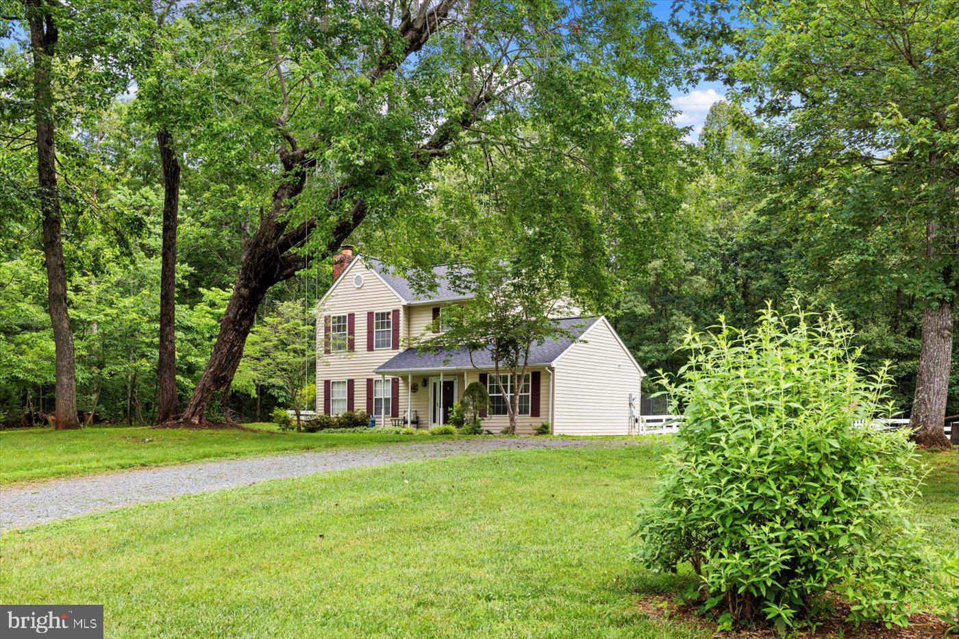 319 FOX HUNTERS LANE