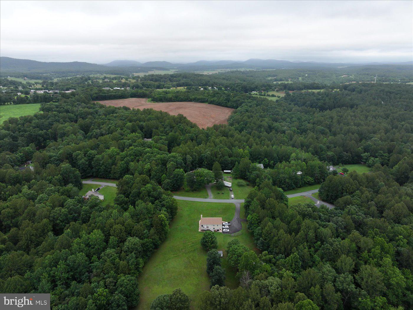 FOX RIDGE - Residential