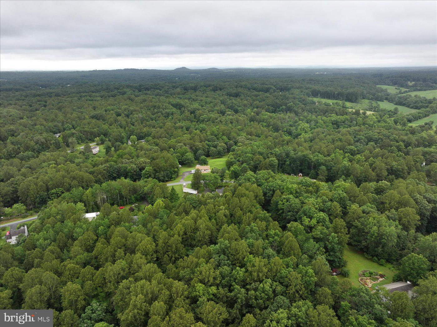 FOX RIDGE - Residential