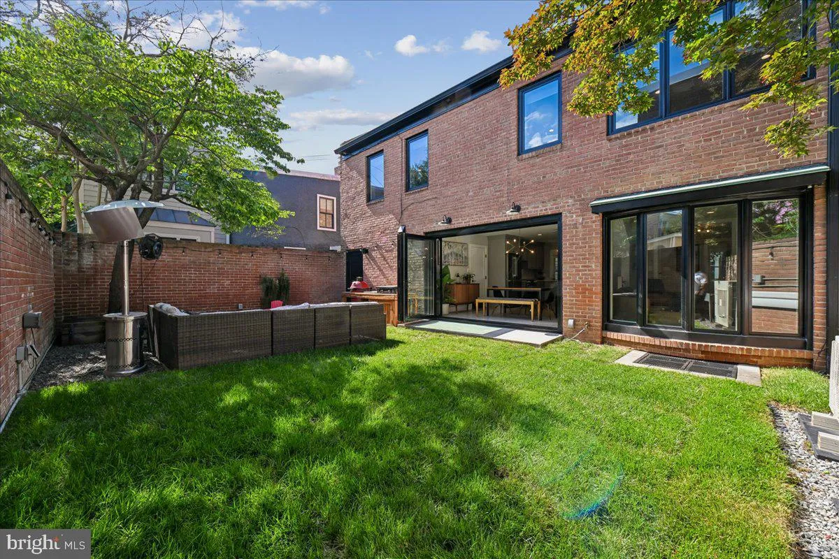 Additional image 64 of 655 E Street SE, Washington, DC 20003