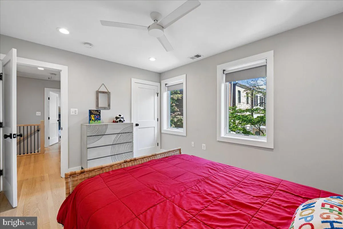 Additional image 51 of 655 E Street SE, Washington, DC 20003