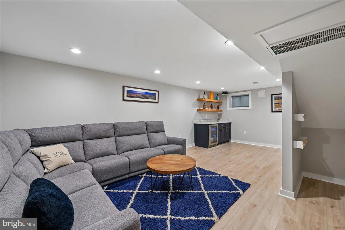 Additional image 56 of 655 E Street SE, Washington, DC 20003