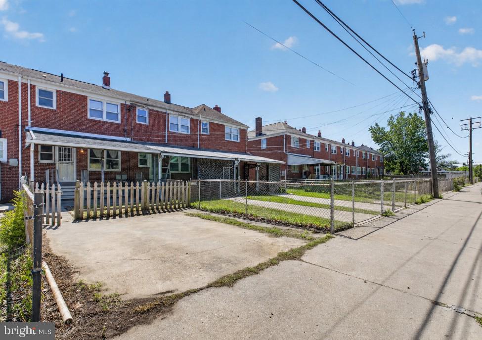 HAWTHORNE - Residential