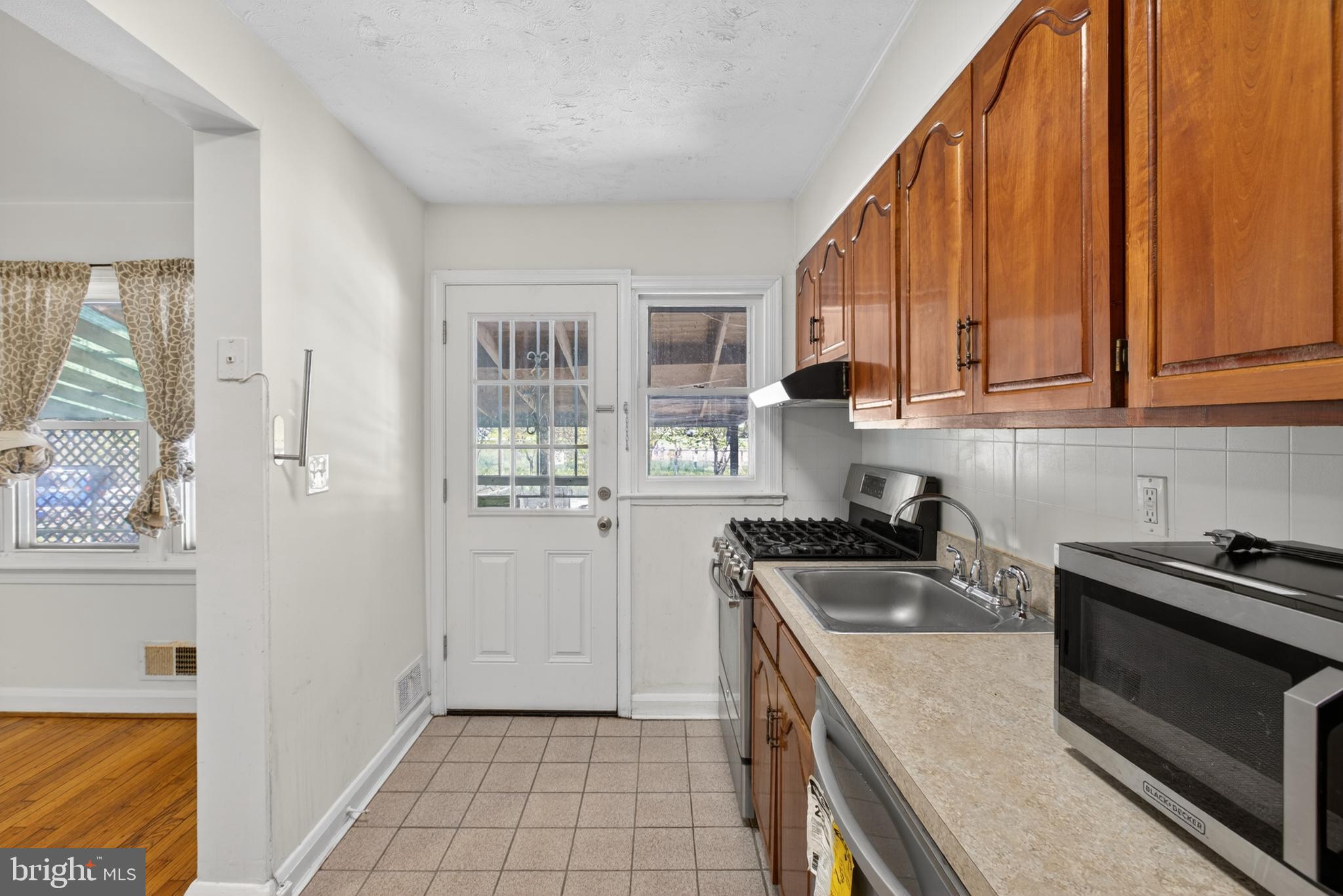 HAWTHORNE - Residential