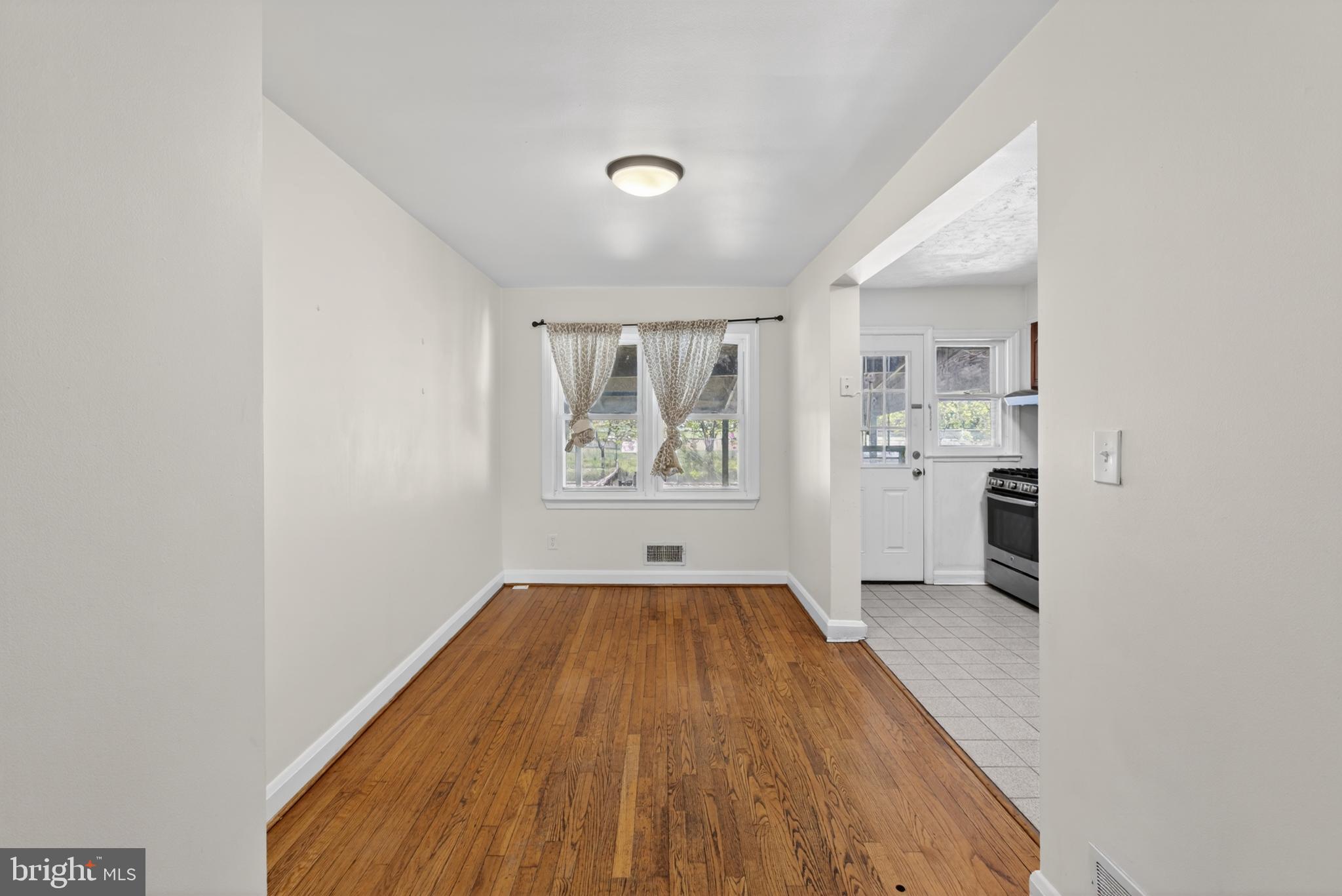 HAWTHORNE - Residential