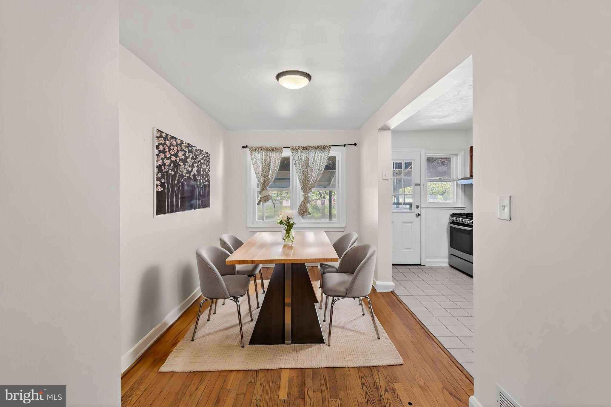 HAWTHORNE - Residential