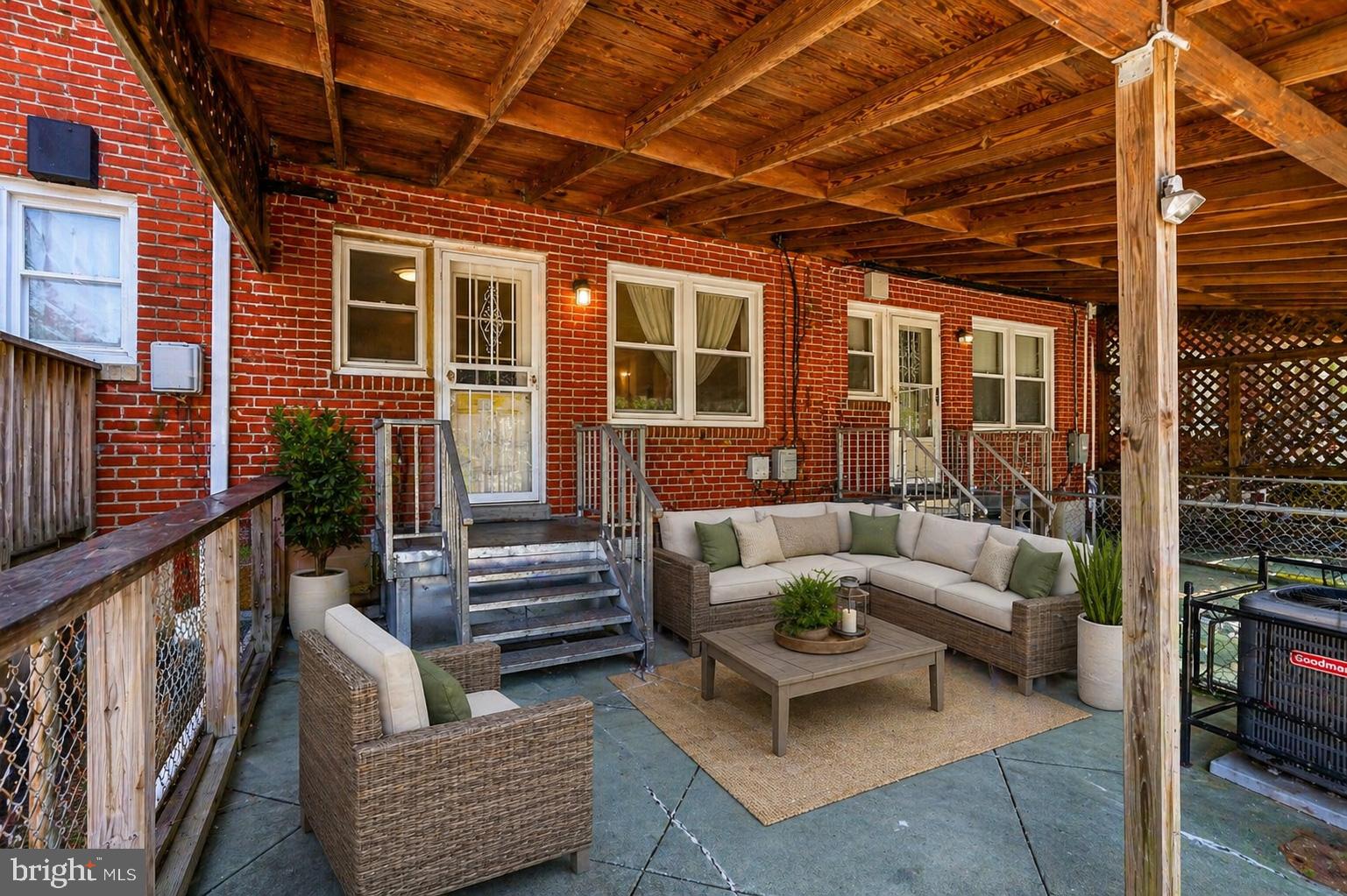 HAWTHORNE - Residential