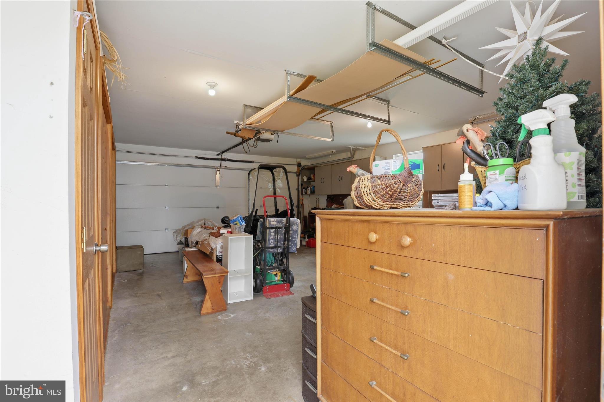 HEISTERS CREEK - Residential